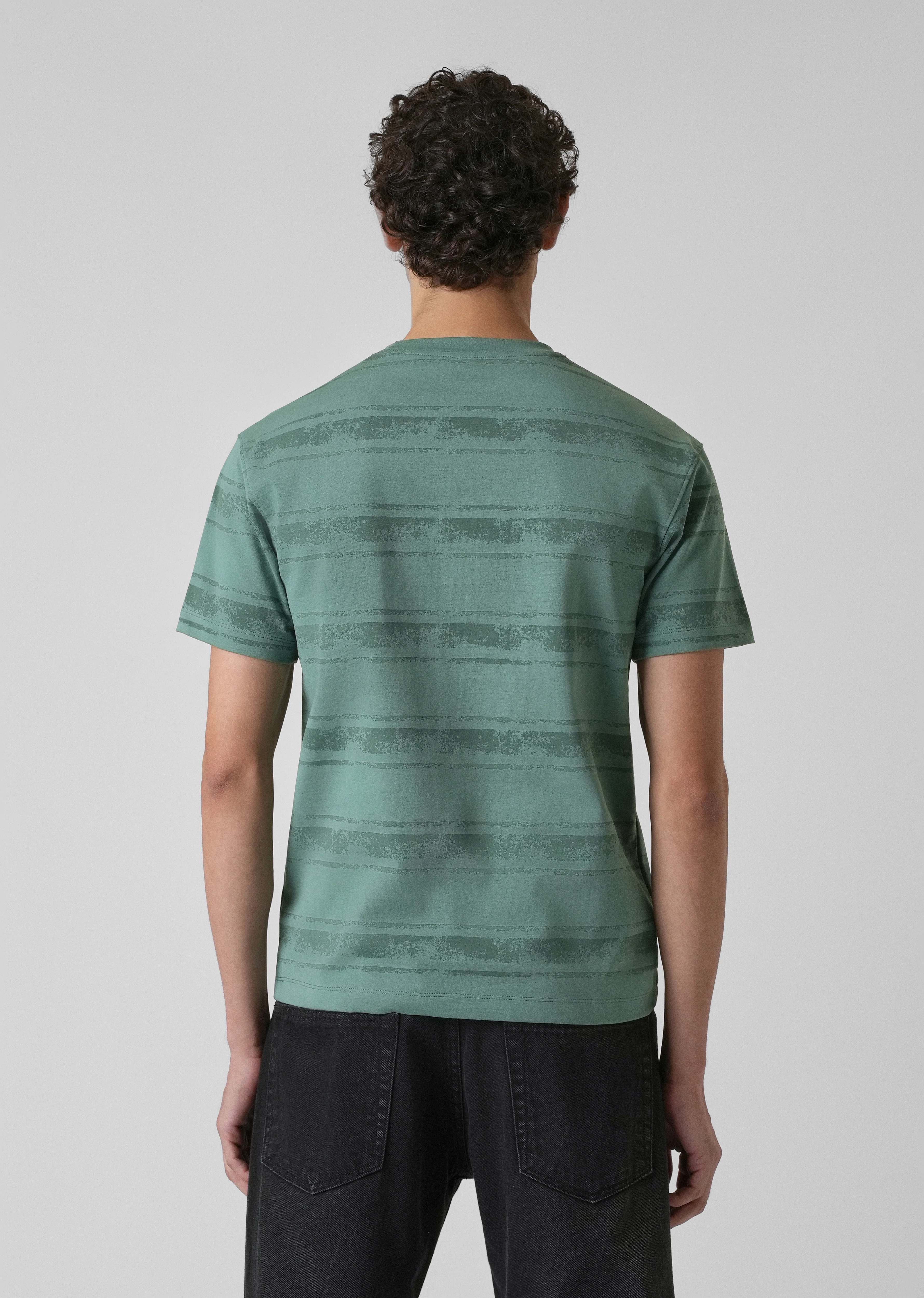 Green Horizontal Strip Printed Slim Fit T-shirt - Image 2