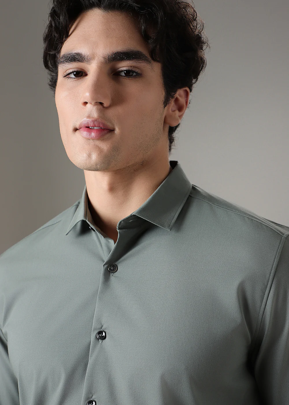 Green Plain Wrinkle Free Shirt - Image 2