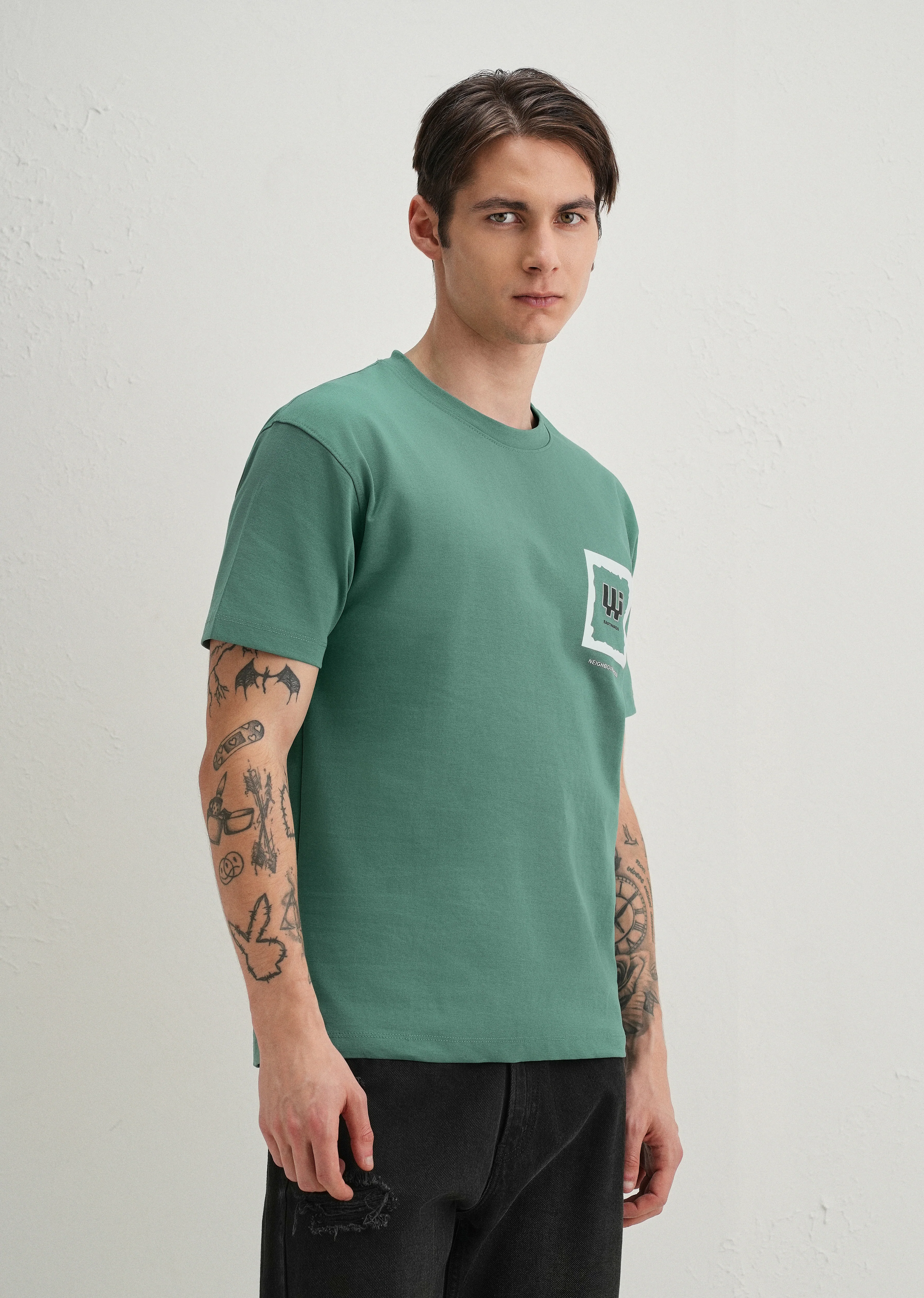 Green Textured Back Print T-Shirt - Image 4