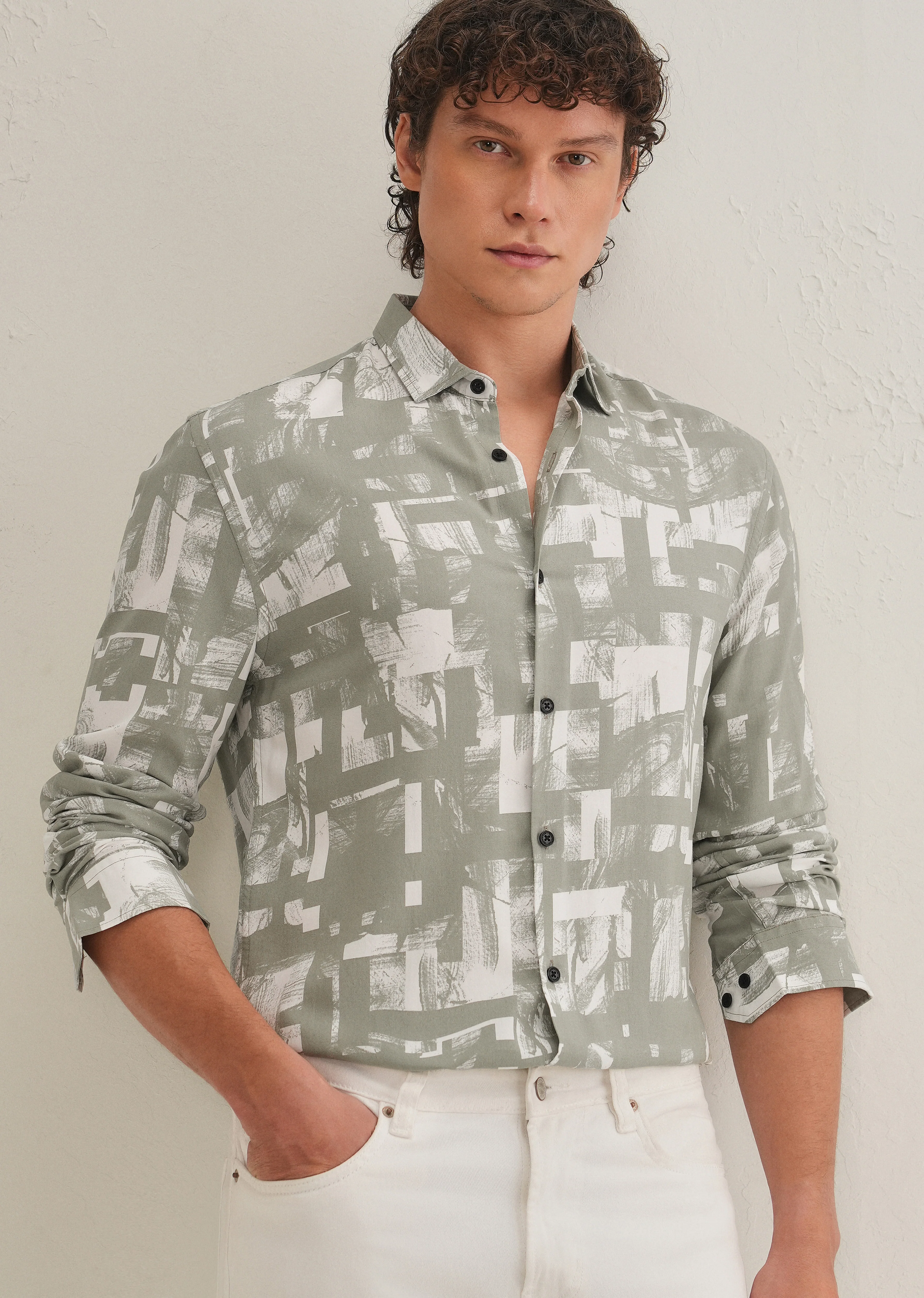 Green White Abstract Printed Shirt - Image 7