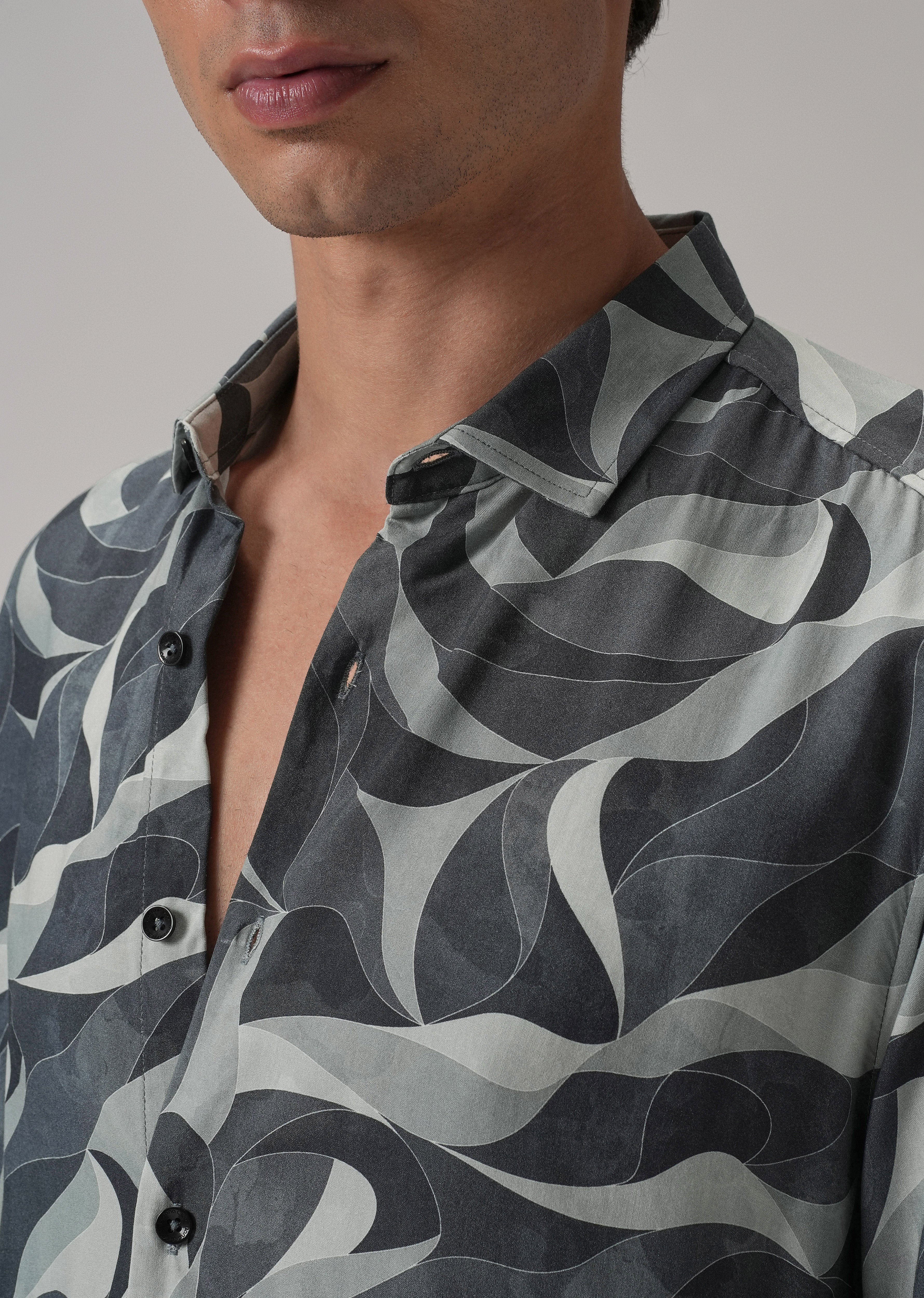 Grey Abstract Swirl Printed Shirt - Image 5