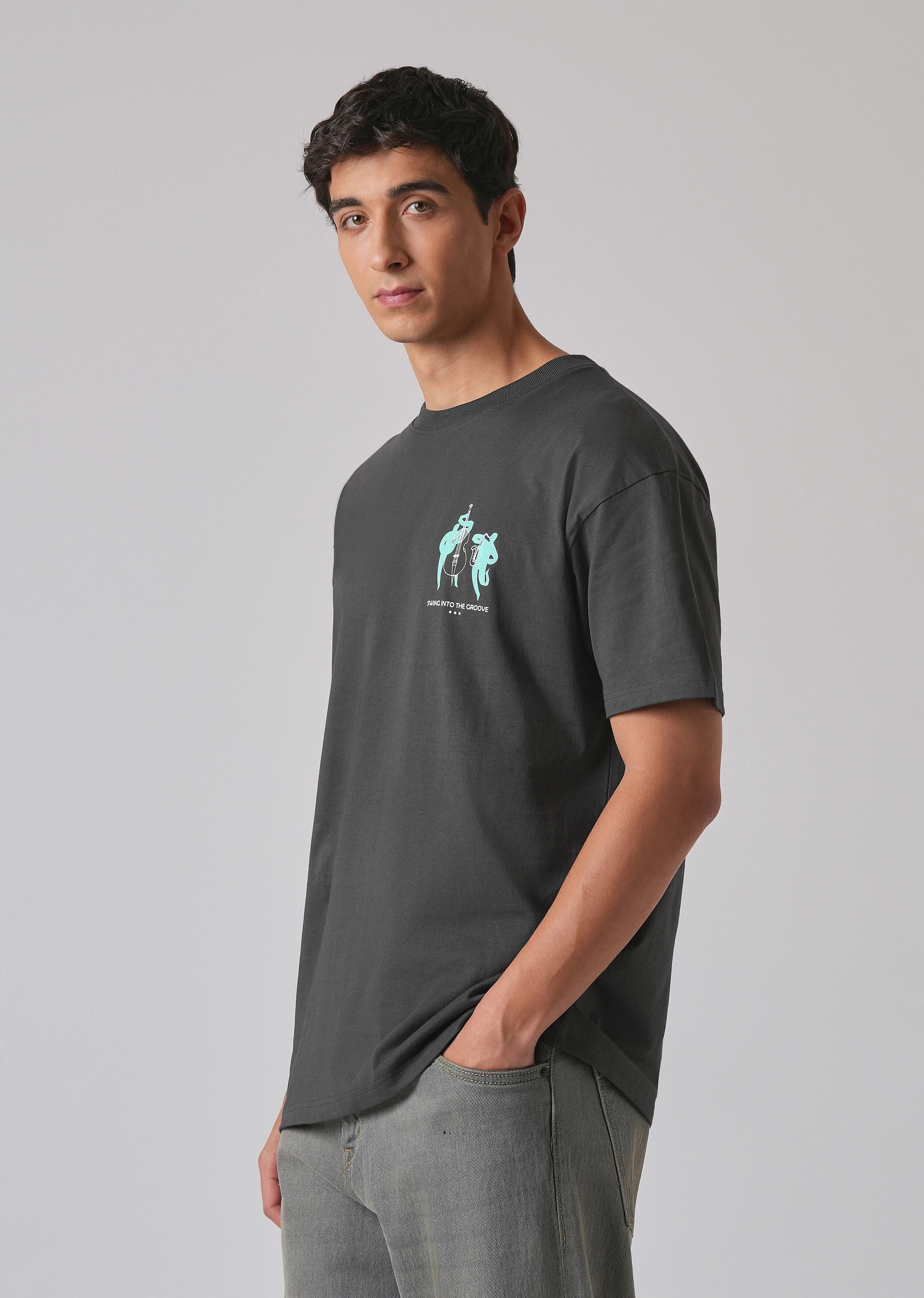Grey Back Graphic Printed Oversized T-shirt - Image 3