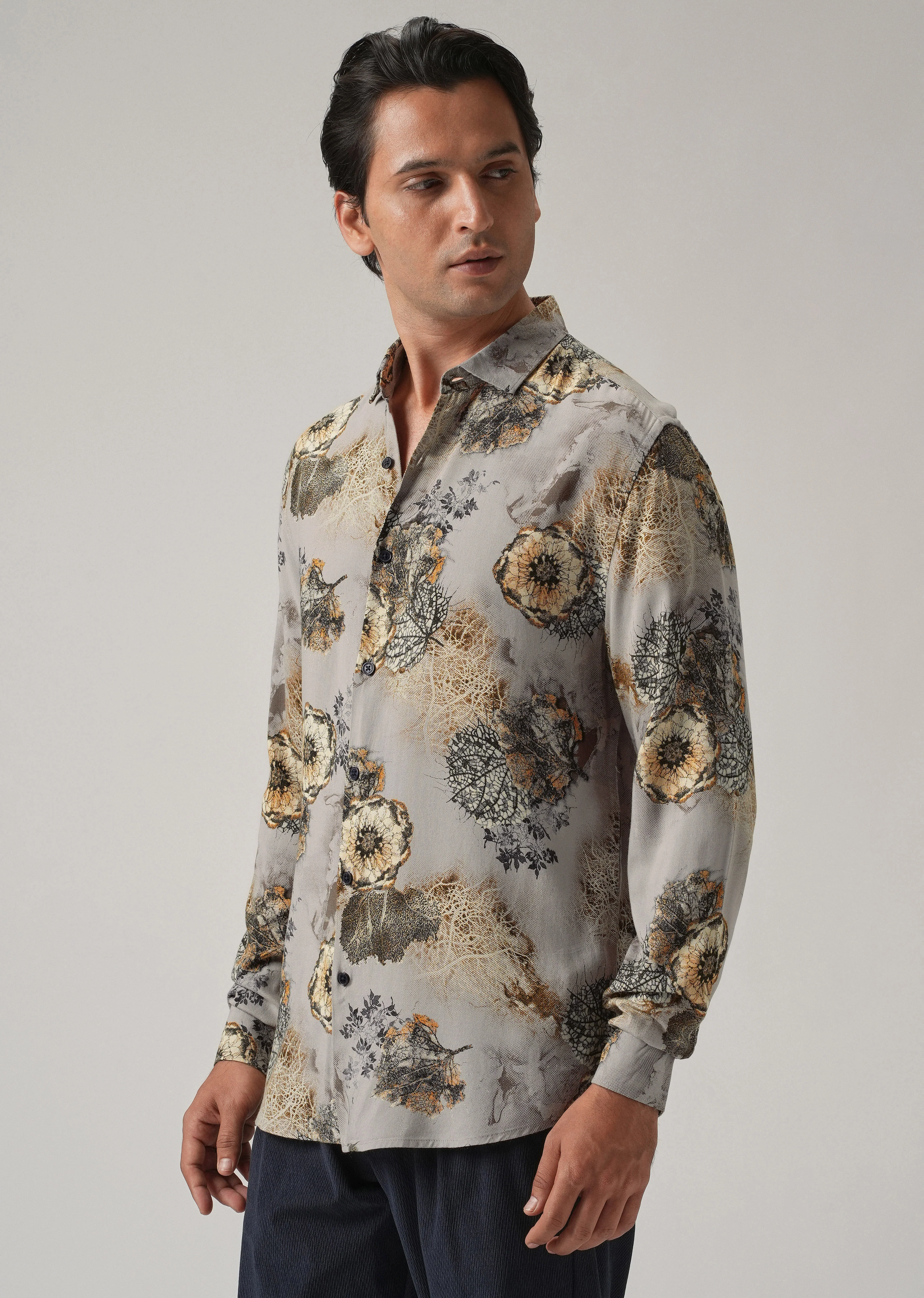 Grey Flora Print Feather Shirt - Image 4