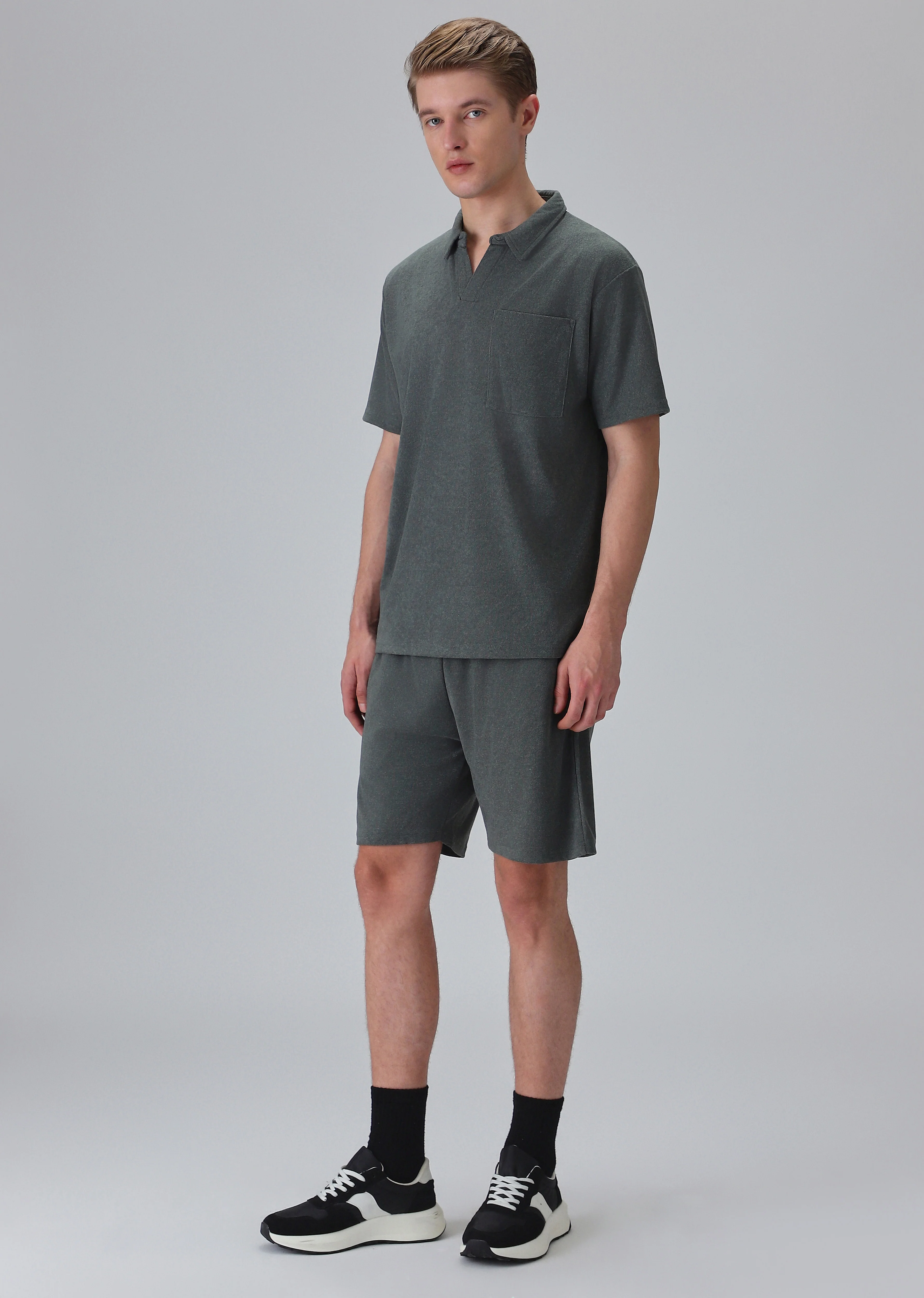 Grey Knitted Co-ord Set - Image 6