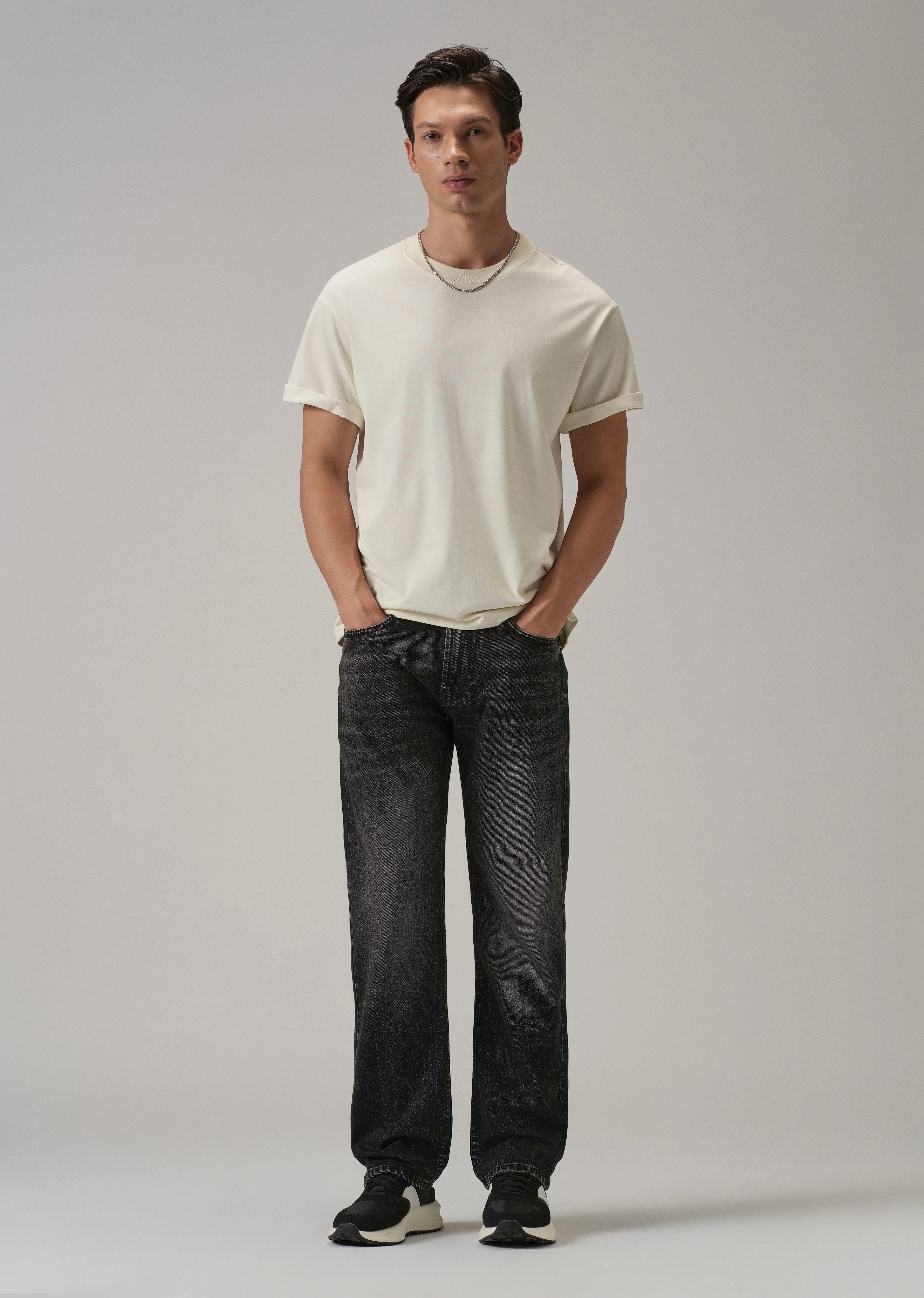 High Fade Black Straight Fit Jeans - Image 6