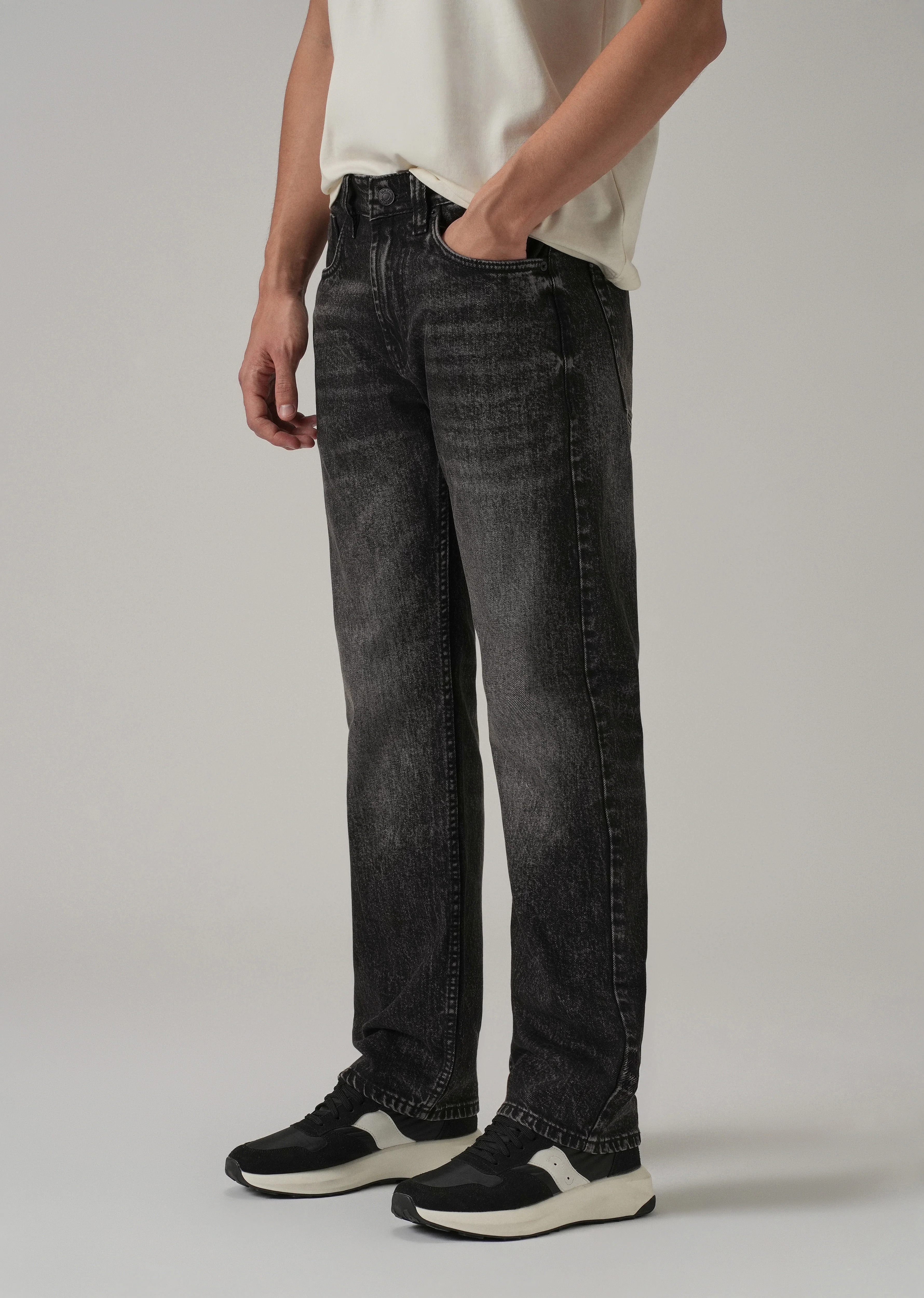 High Fade Black Straight Fit Jeans - Image 7