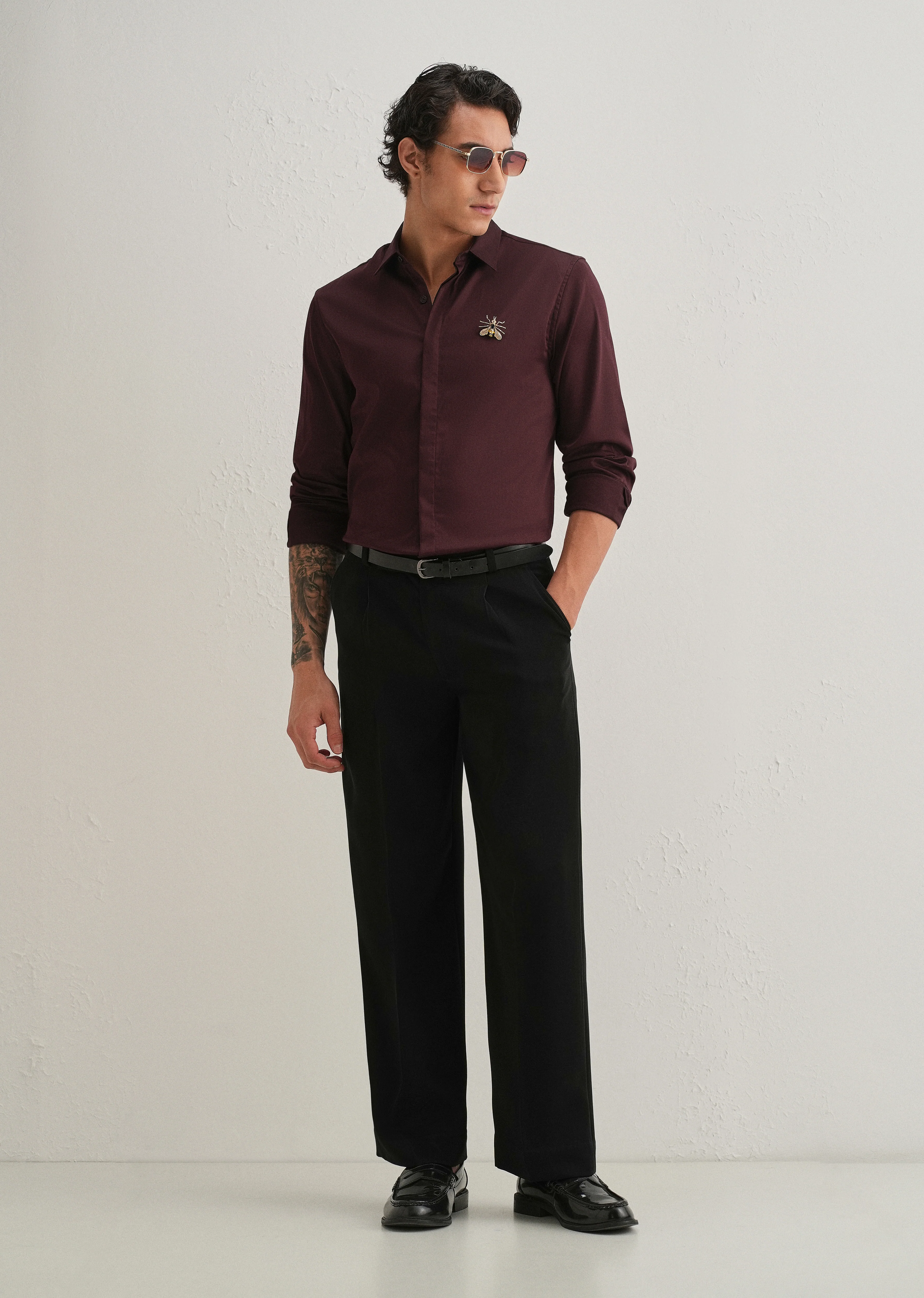Honey Bee Brooch Wine Designer Shirt - Image 6
