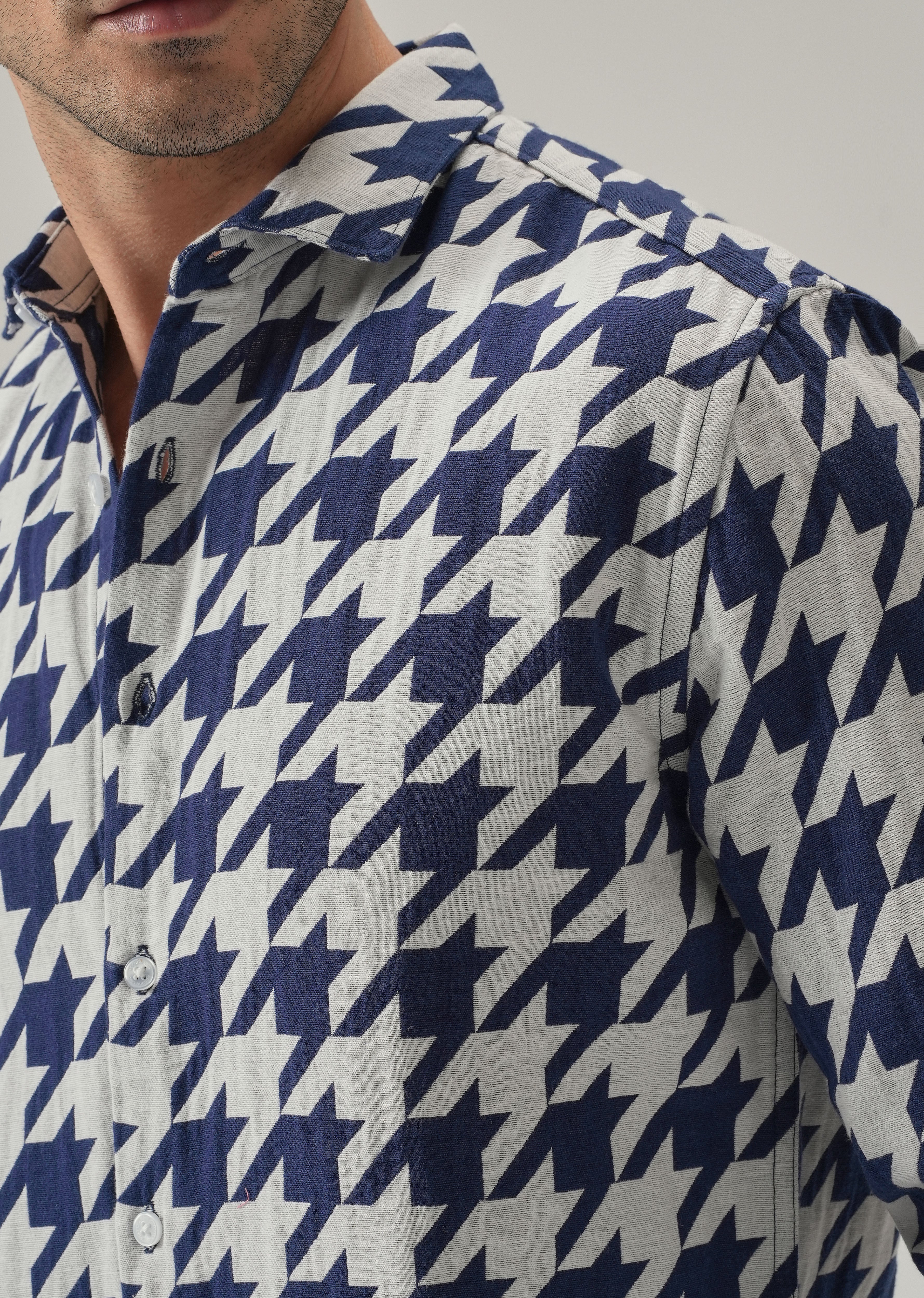 Indigo Herringbone Pattern Shirt - Image 5