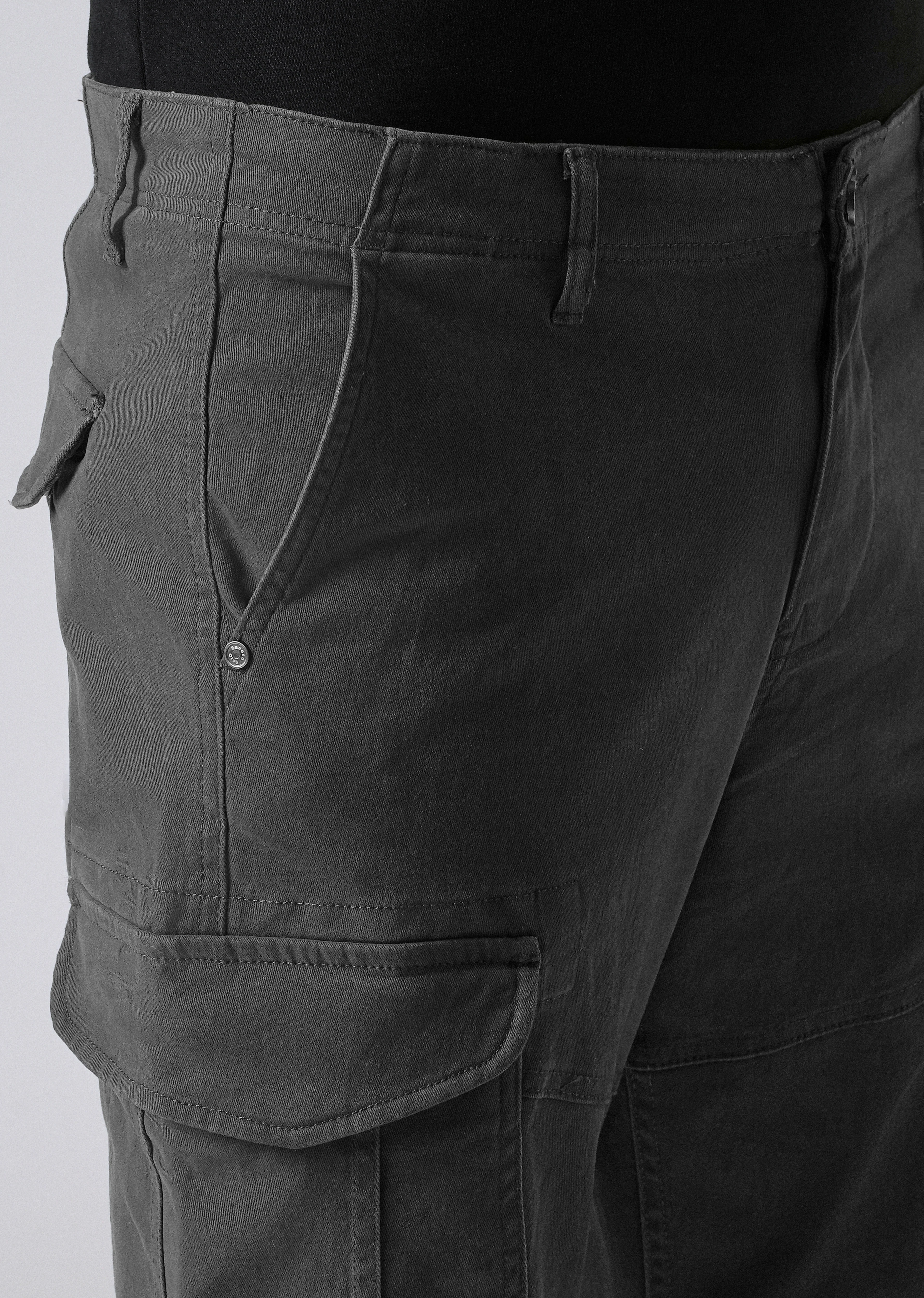 Iron Grey Regular Fit Cargo Pant - Image 5