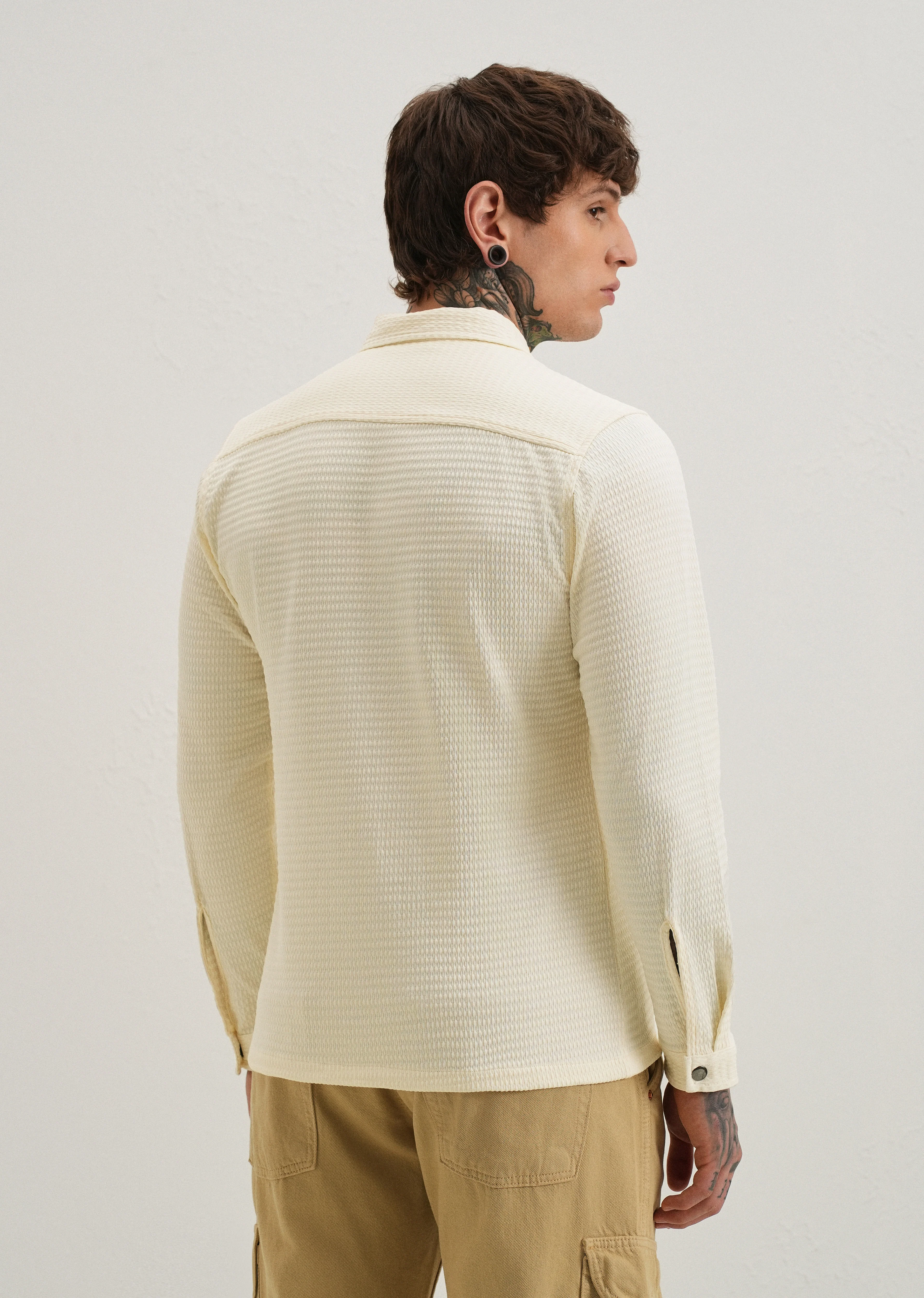 Ivory Cream Zipper Polo Knit T-shirt - Image 2