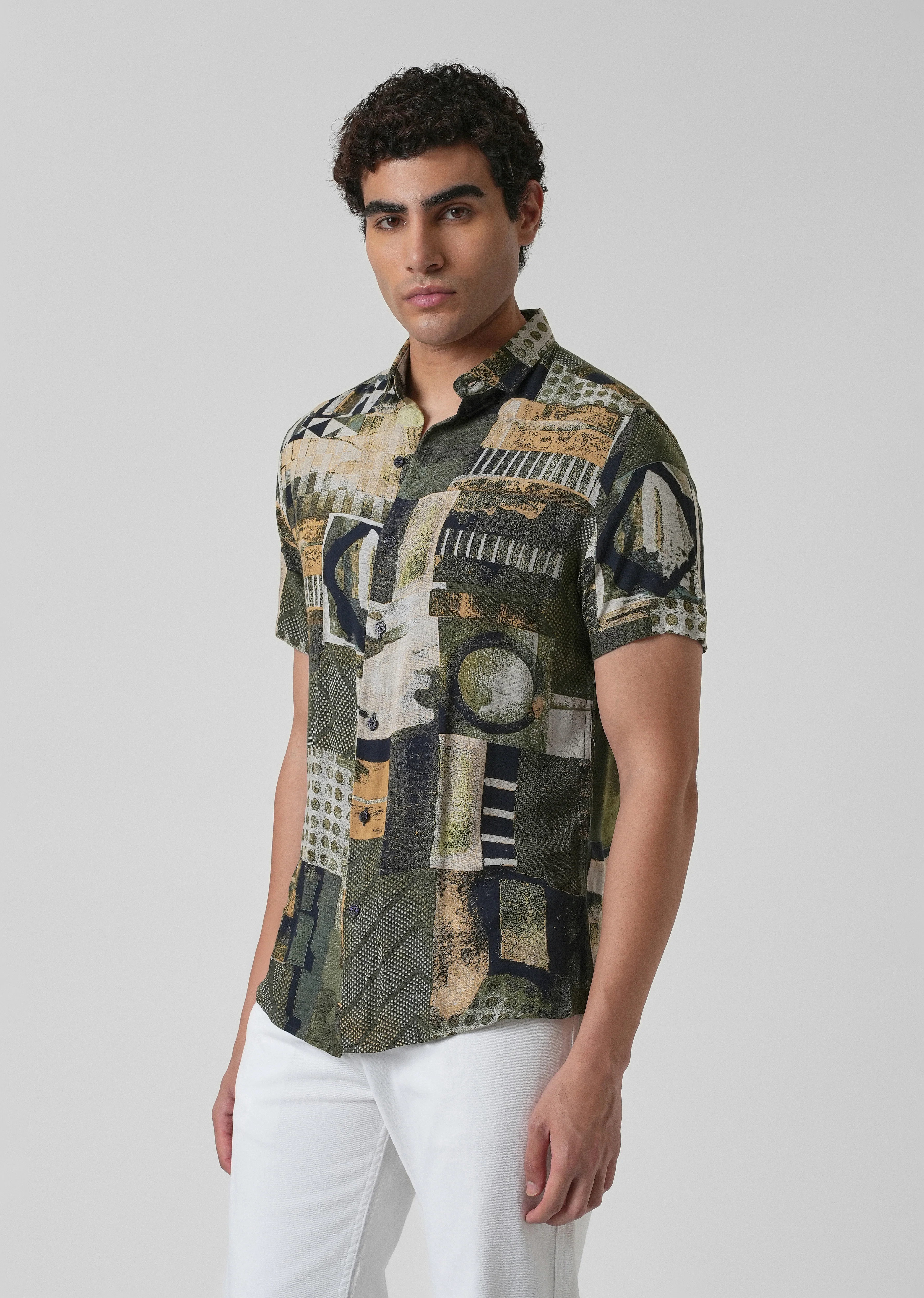 Lattice Green Feather shirt - Image 4