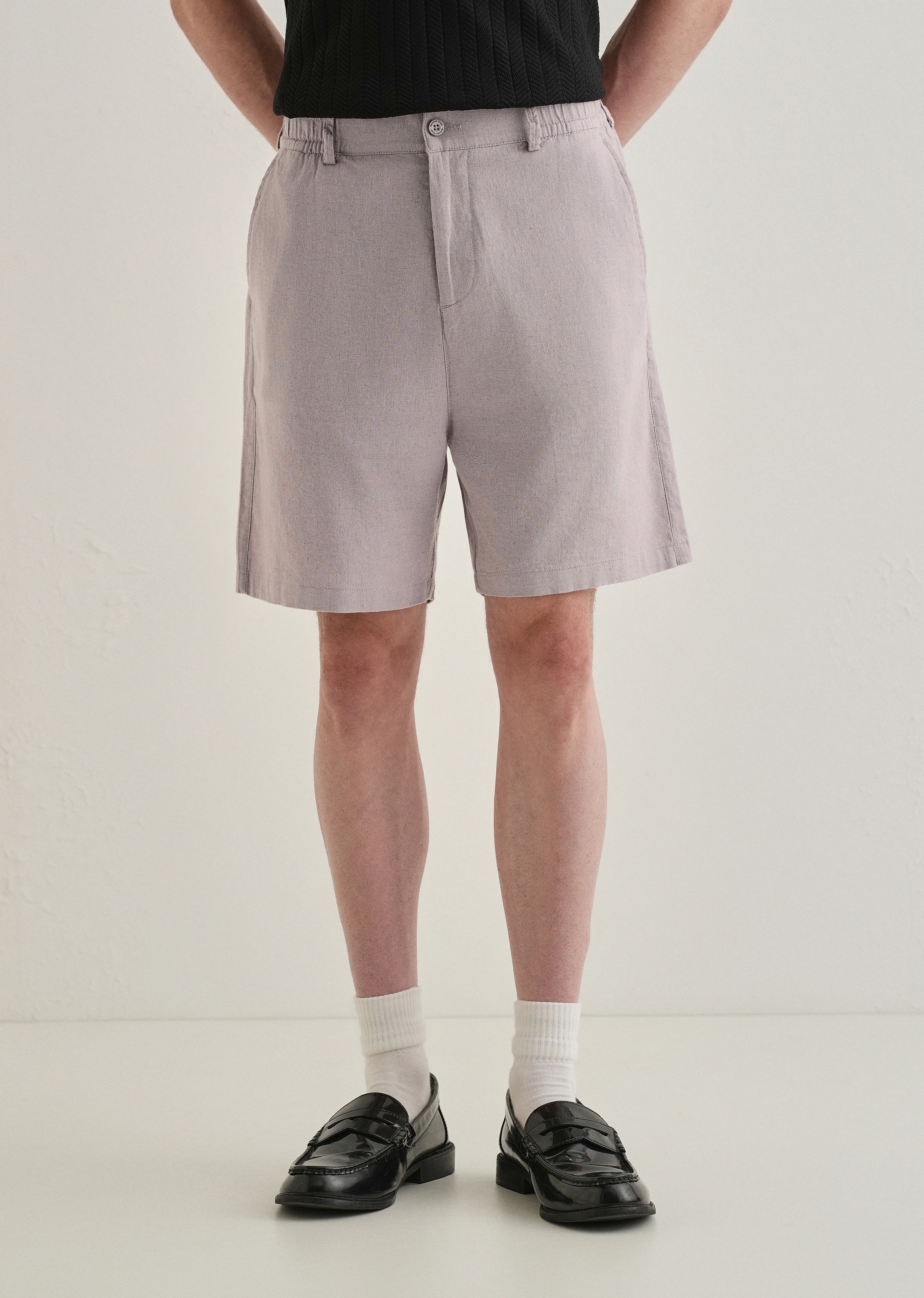 Lavender Linen Shorts - Image 2