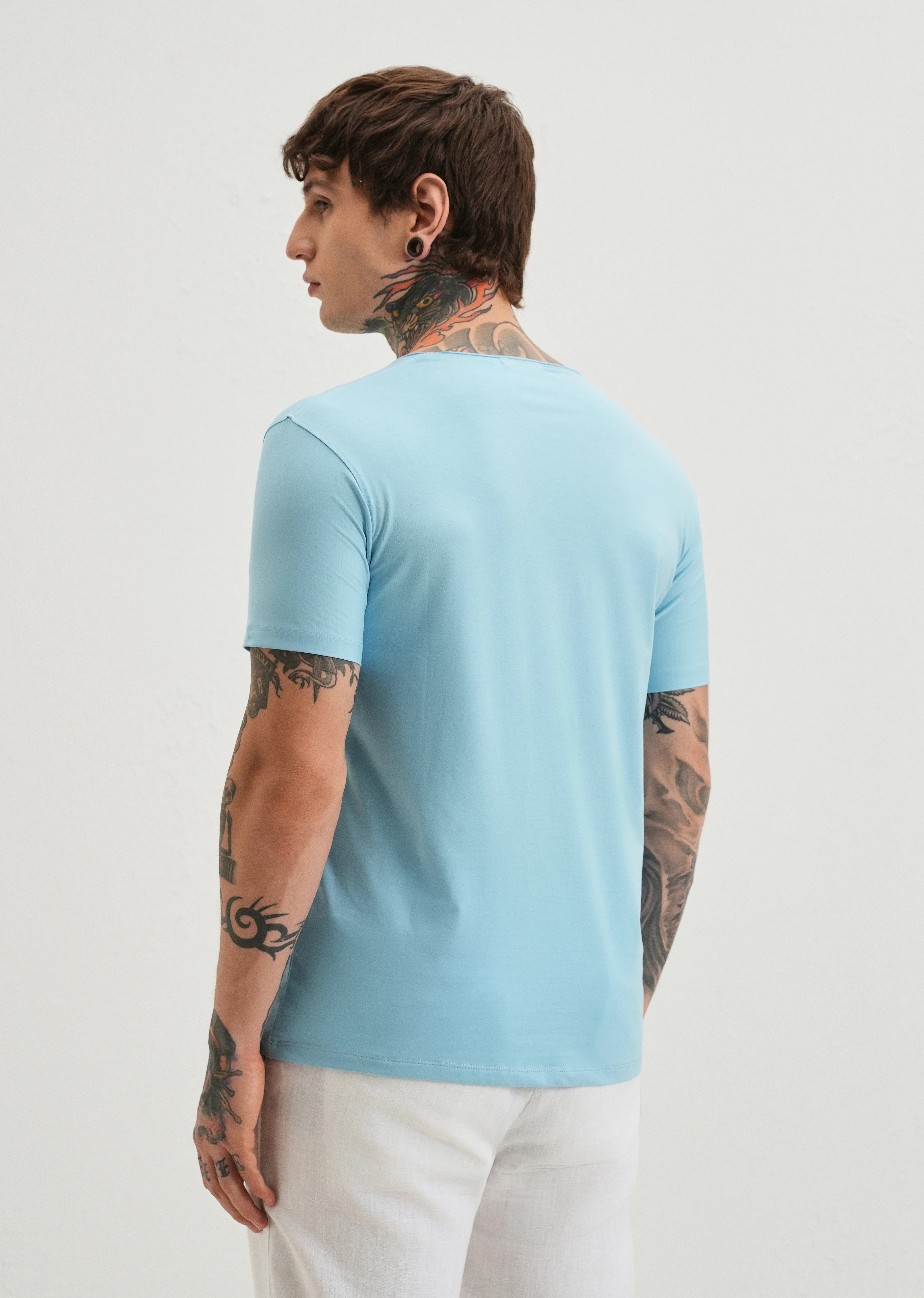 Light Blue Plain Round Neck T-shirt - Image 2