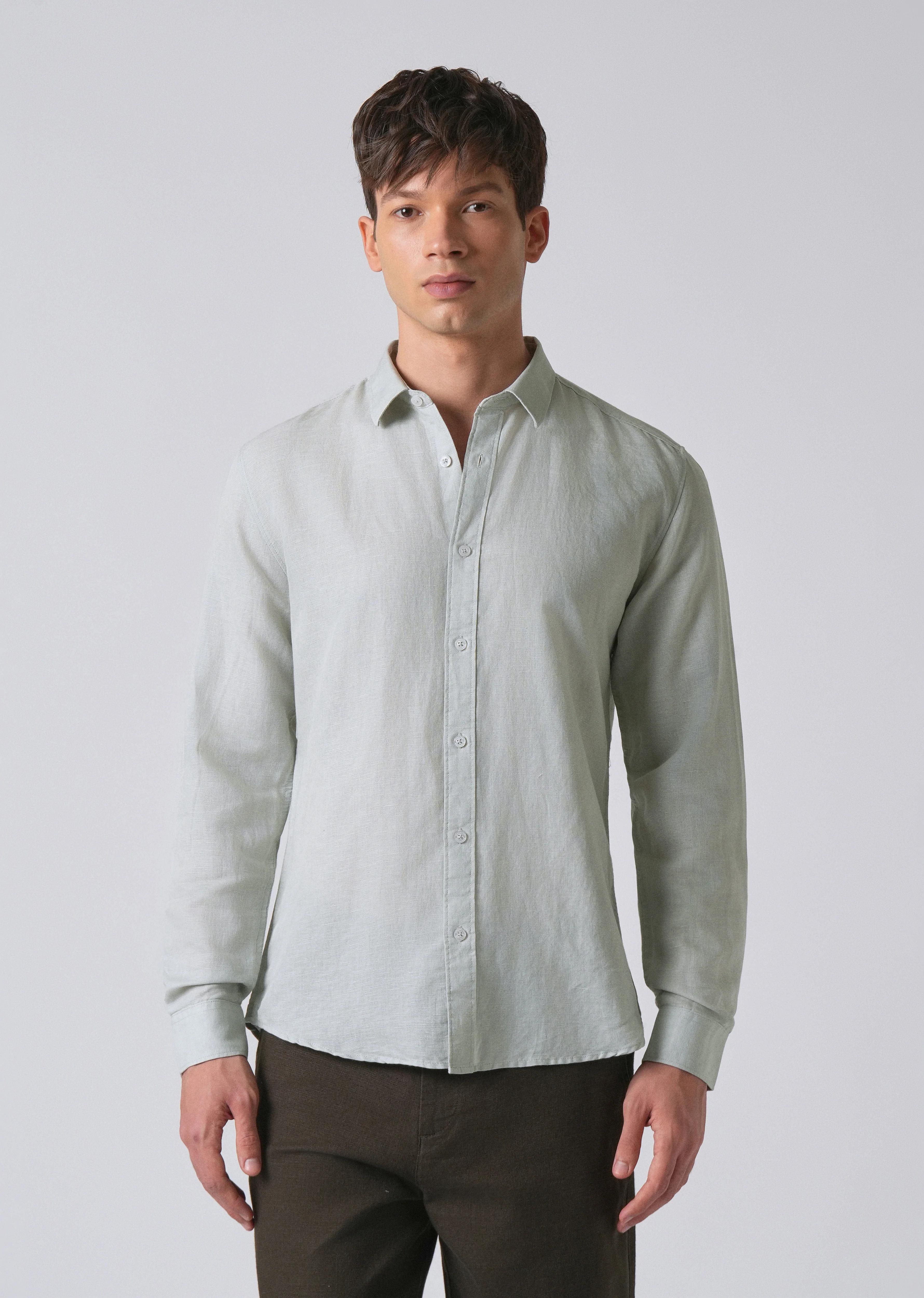 Light Grey Linen Shirt - Image 3