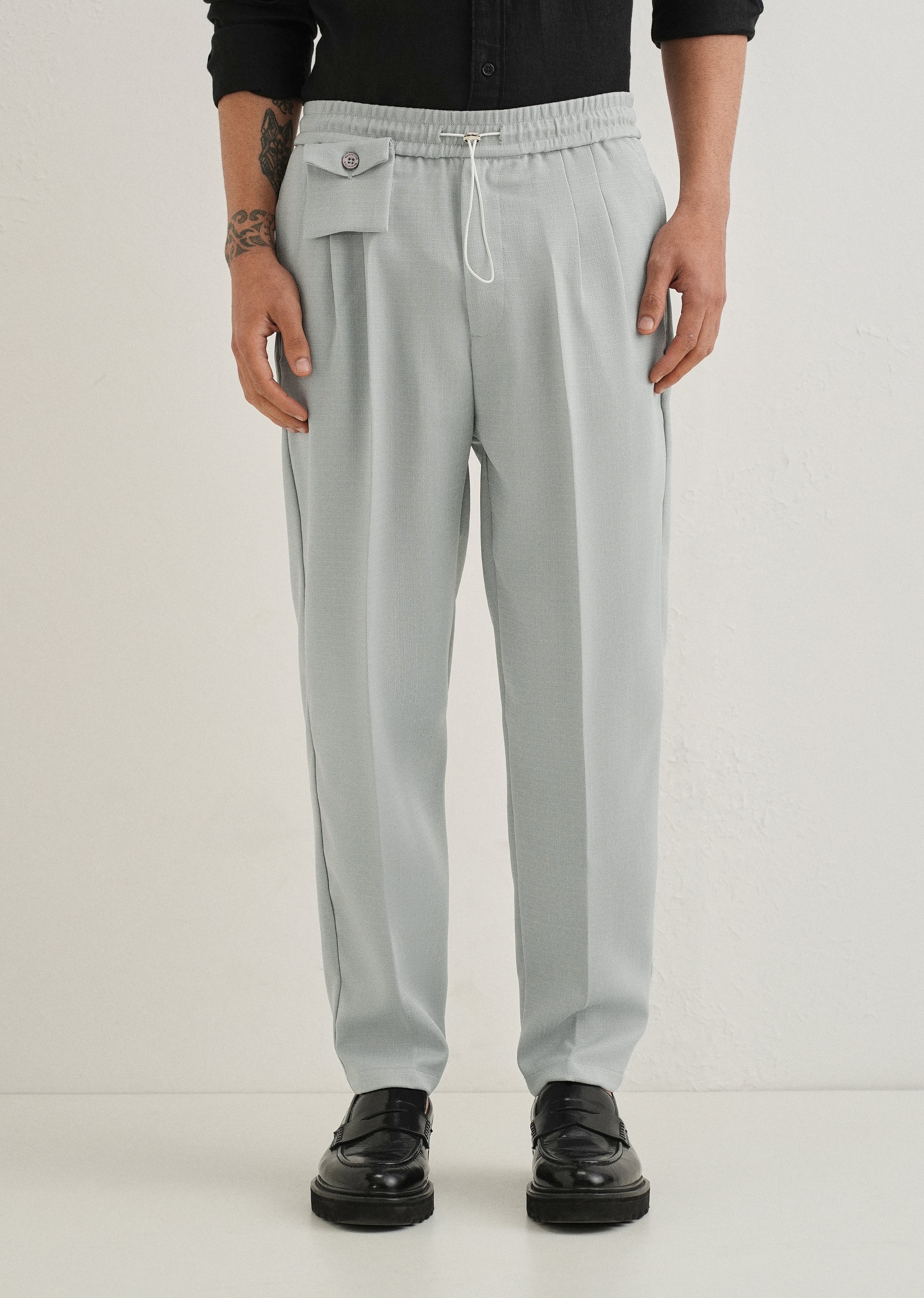 Light Grey Pleated Korean Pant - Image 3