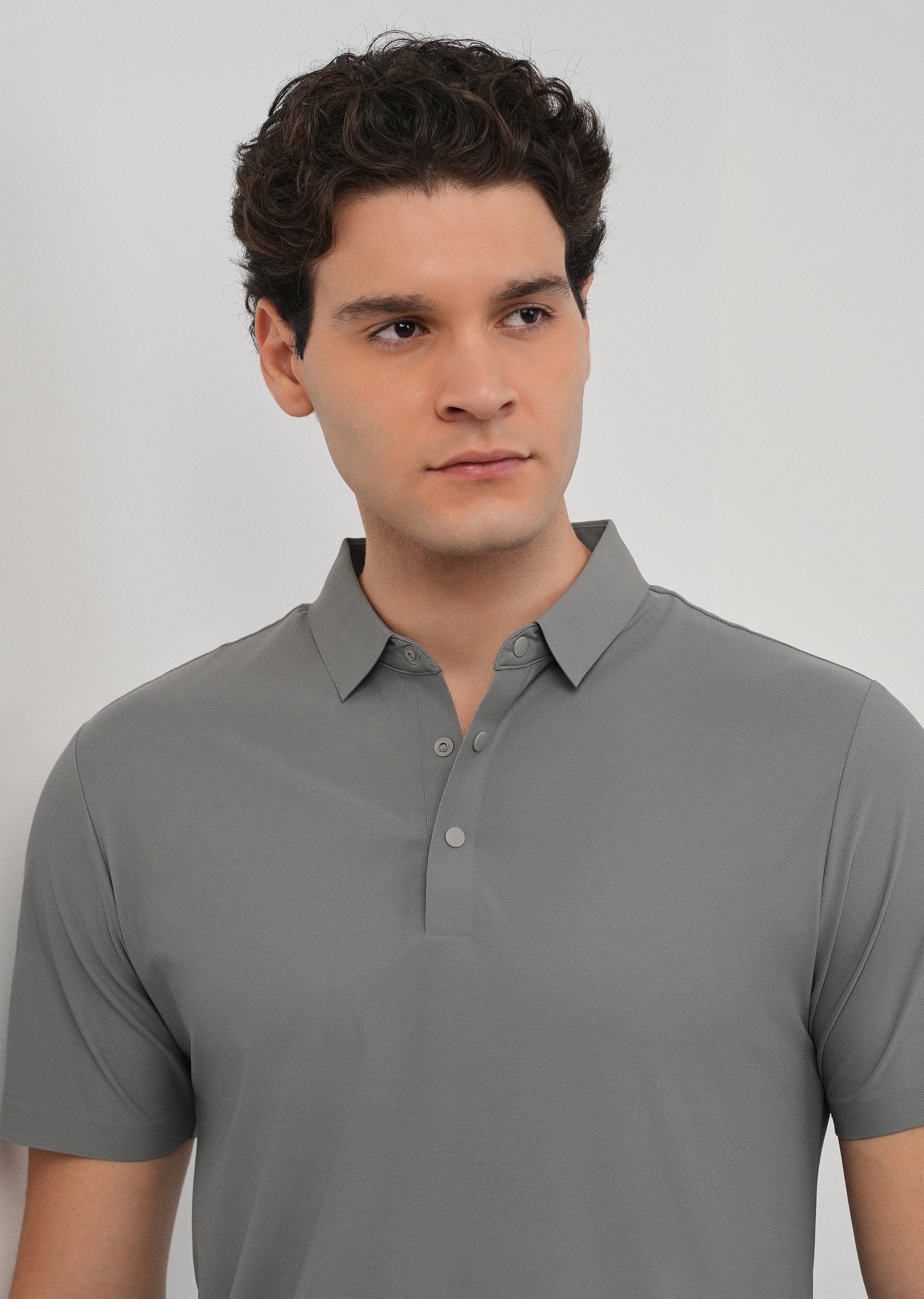 Light Grey Stitchless Polo Collar T-Shirt - Image 5
