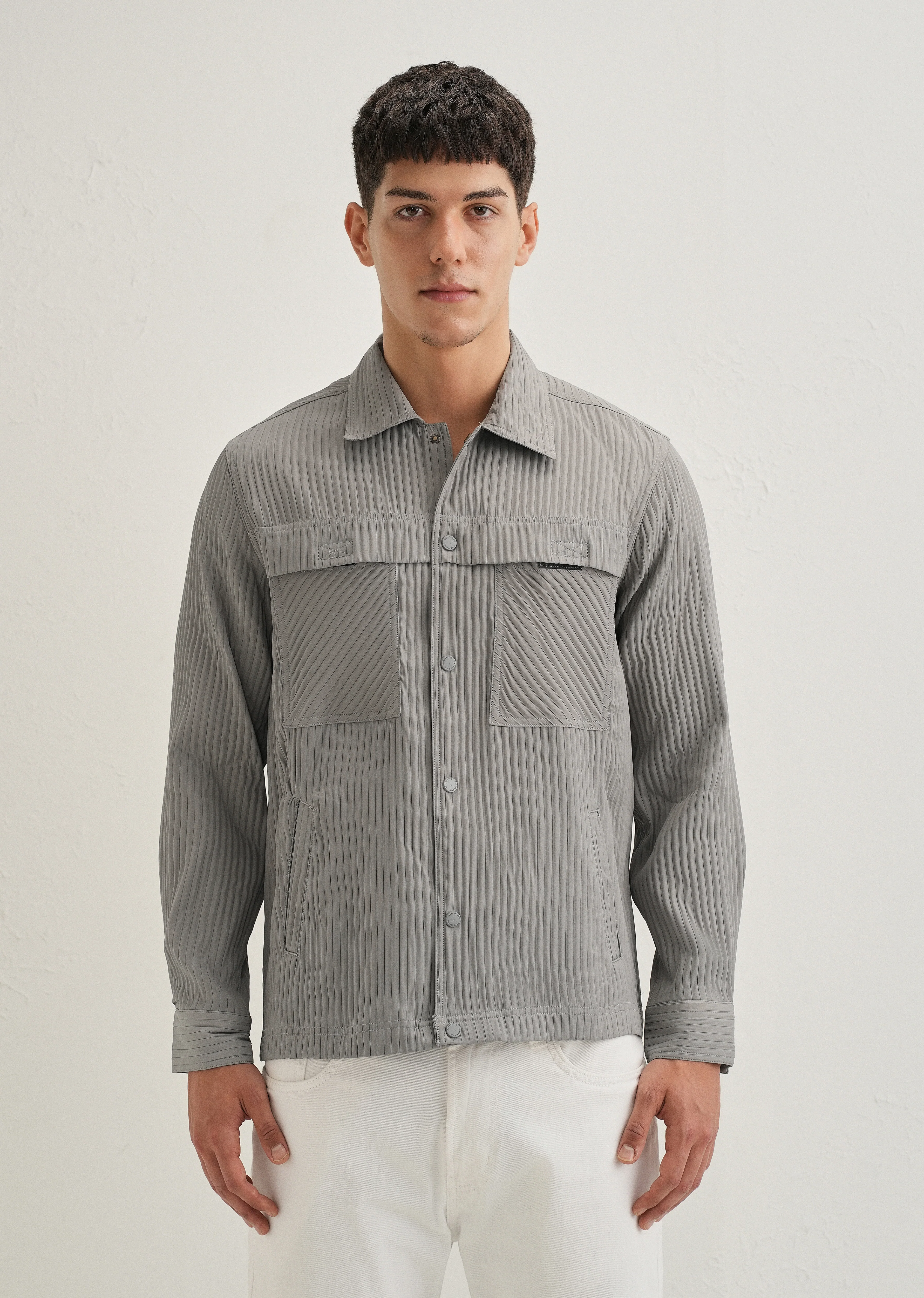 Light Grey Textured Utility Shacket - Image 3