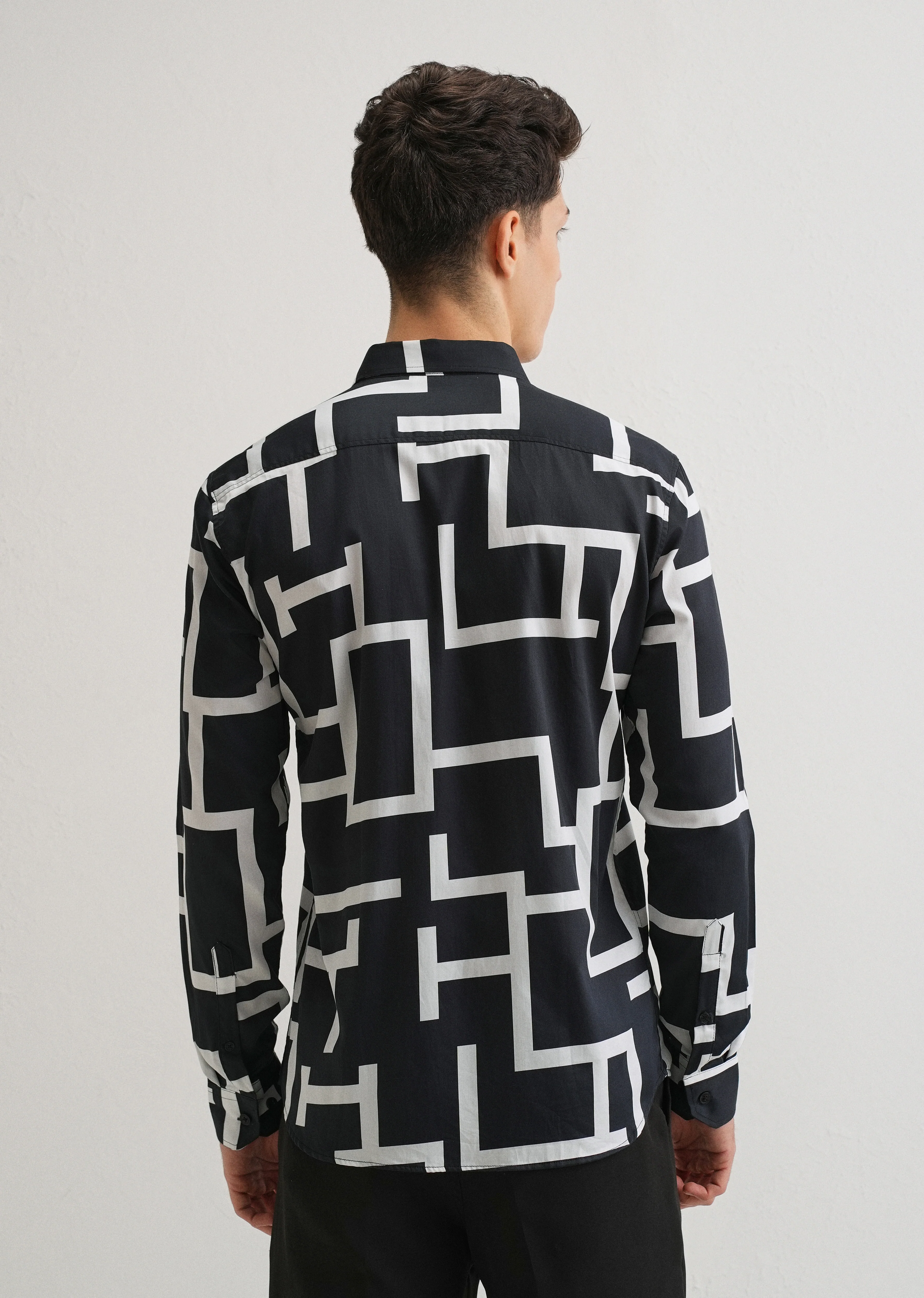 Maze Printed Shirt - Image 2