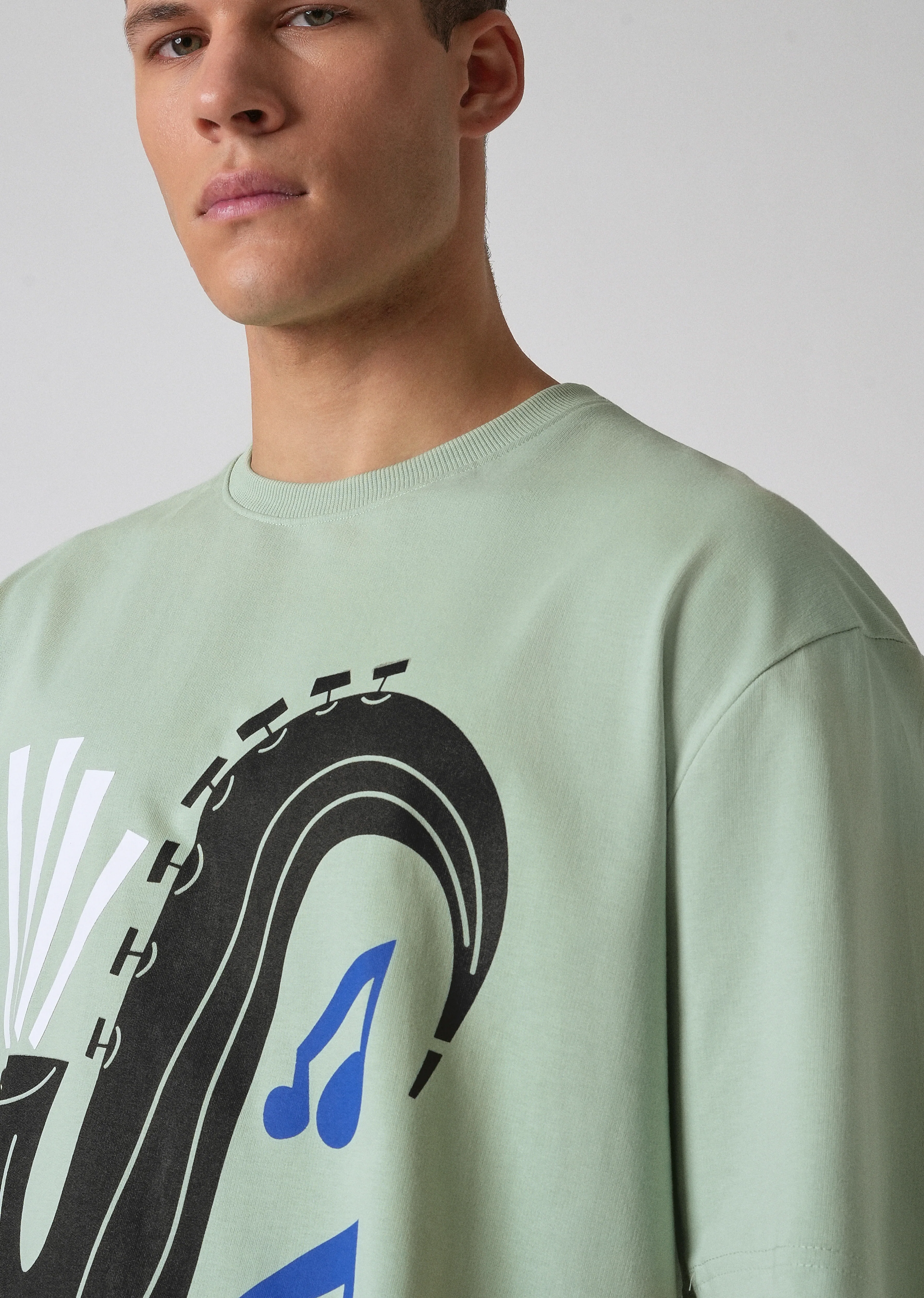 Mint Green Oversized T-shirt - Image 5