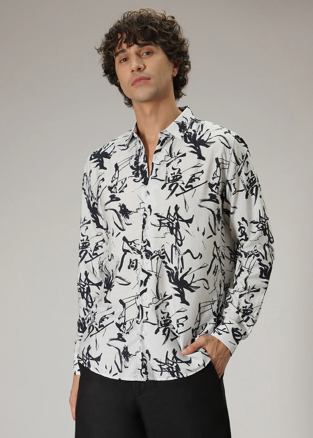 Monochromatic Abstract Print Shirt - Image 4