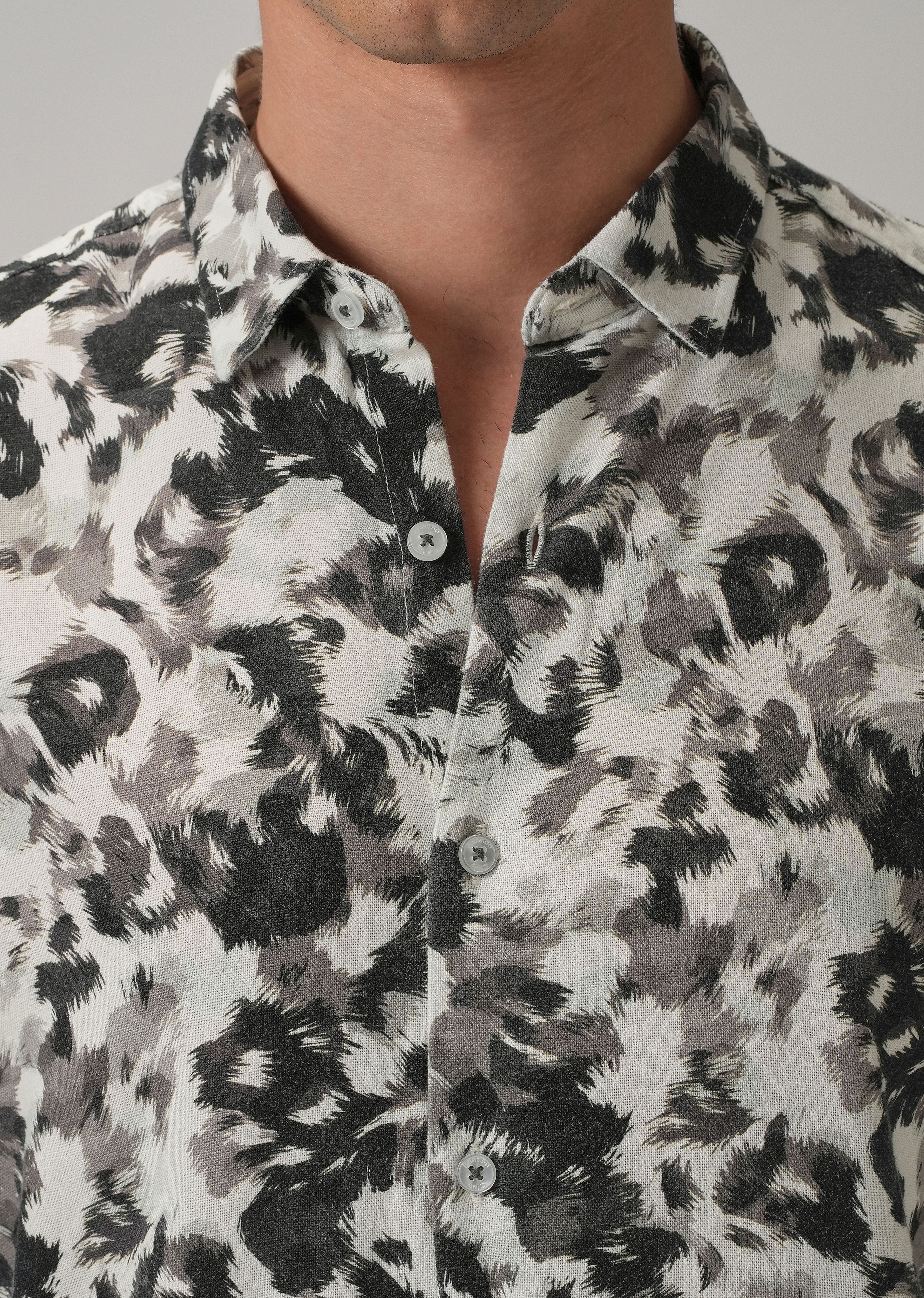 Monochrome Ethereal Half Sleeve shirt - Image 5
