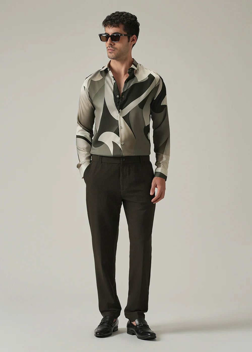 Monochrome Geometric Print Shirt - Image 6