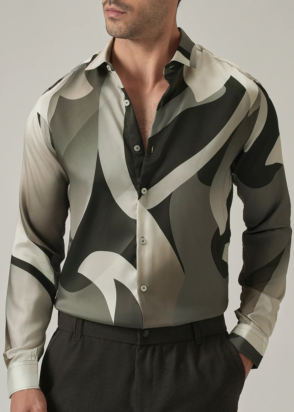 Monochrome Geometric Print Shirt - Image 7