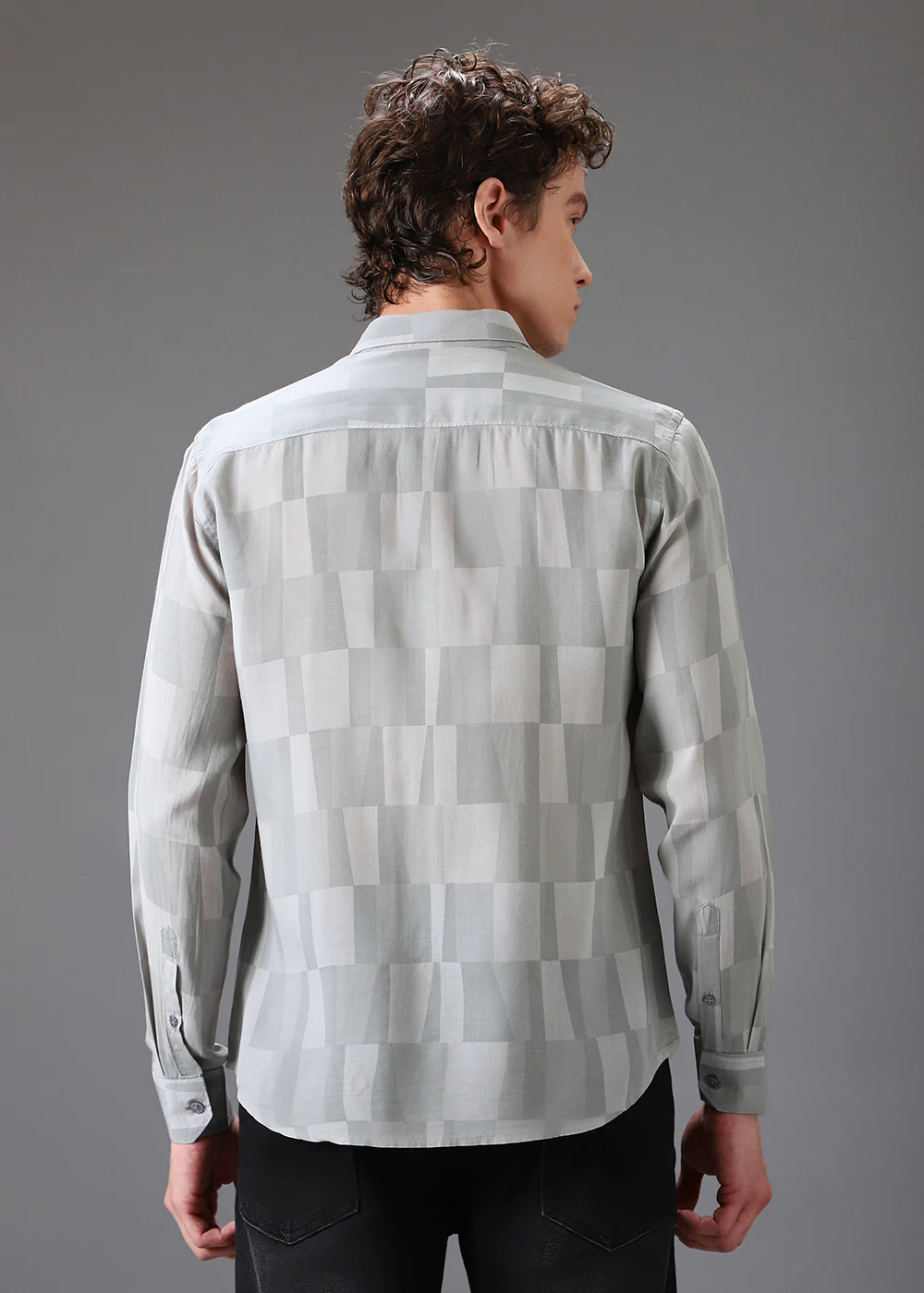 Monochrome Grey Printed Shirt - Image 4