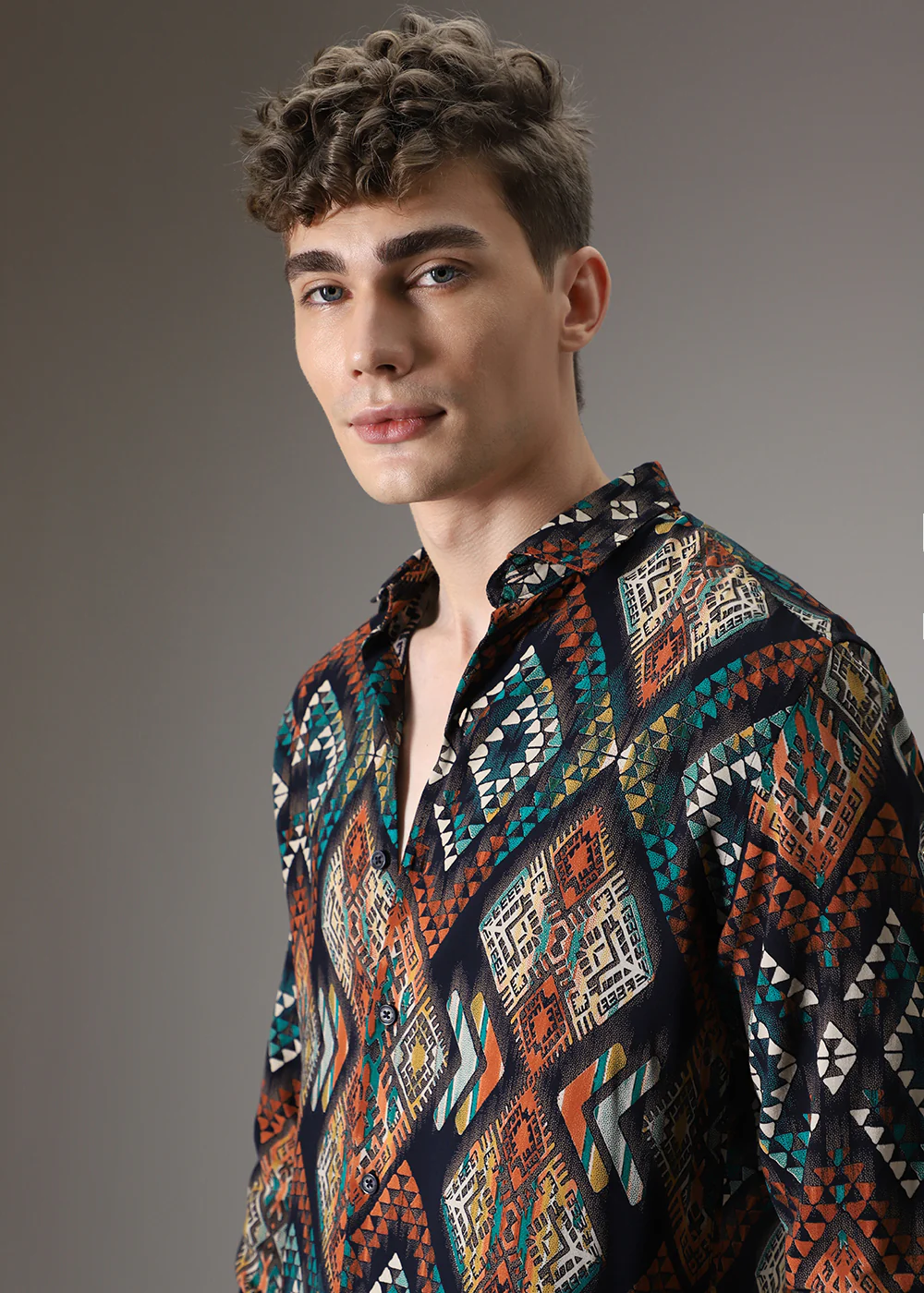 Moroccan Feather Shirt - Image 8
