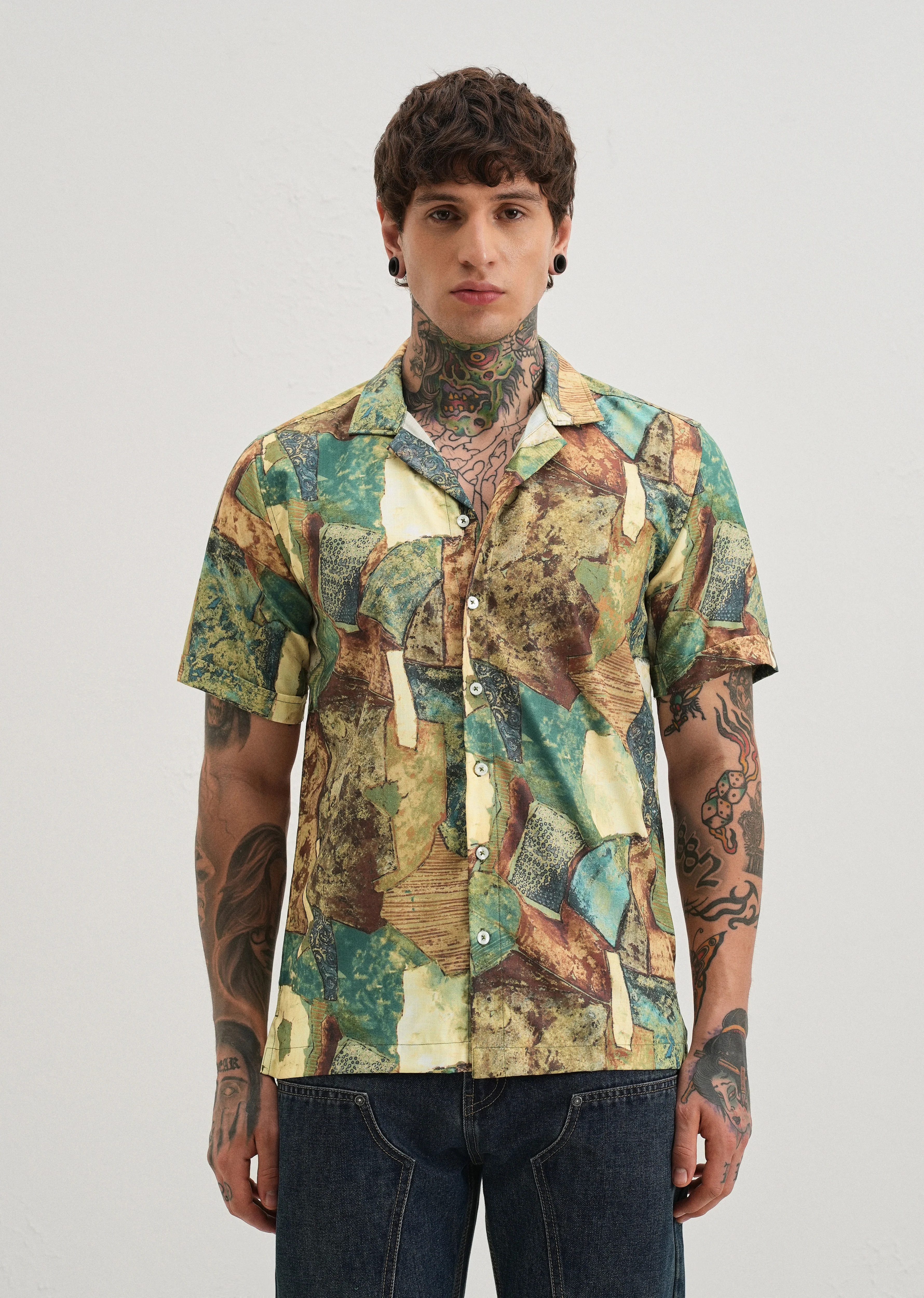 Mosaic Green Half Sleeve Shirt - Image 3