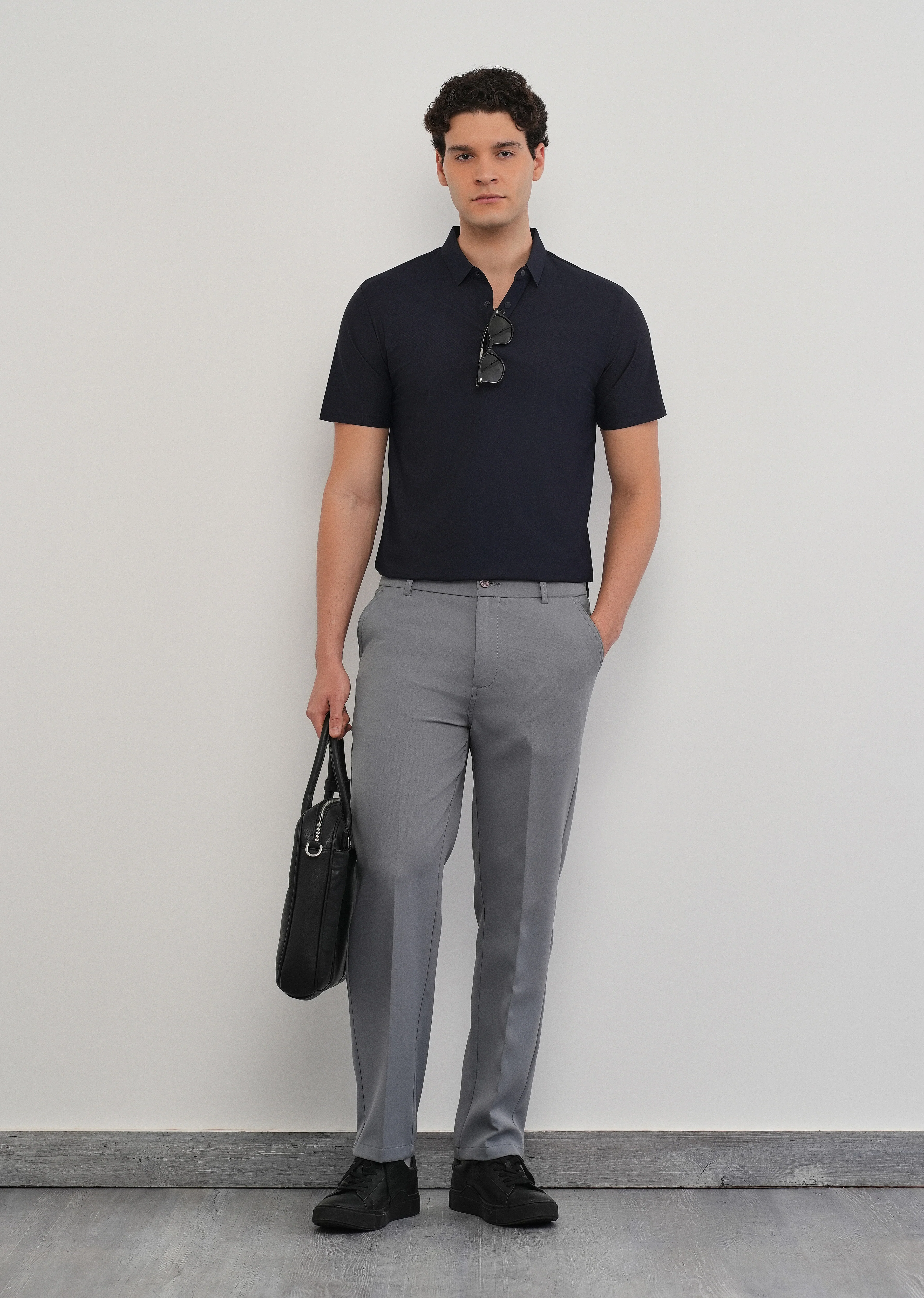 Navy Blue Stitchless Polo Collar T-Shirt - Image 6