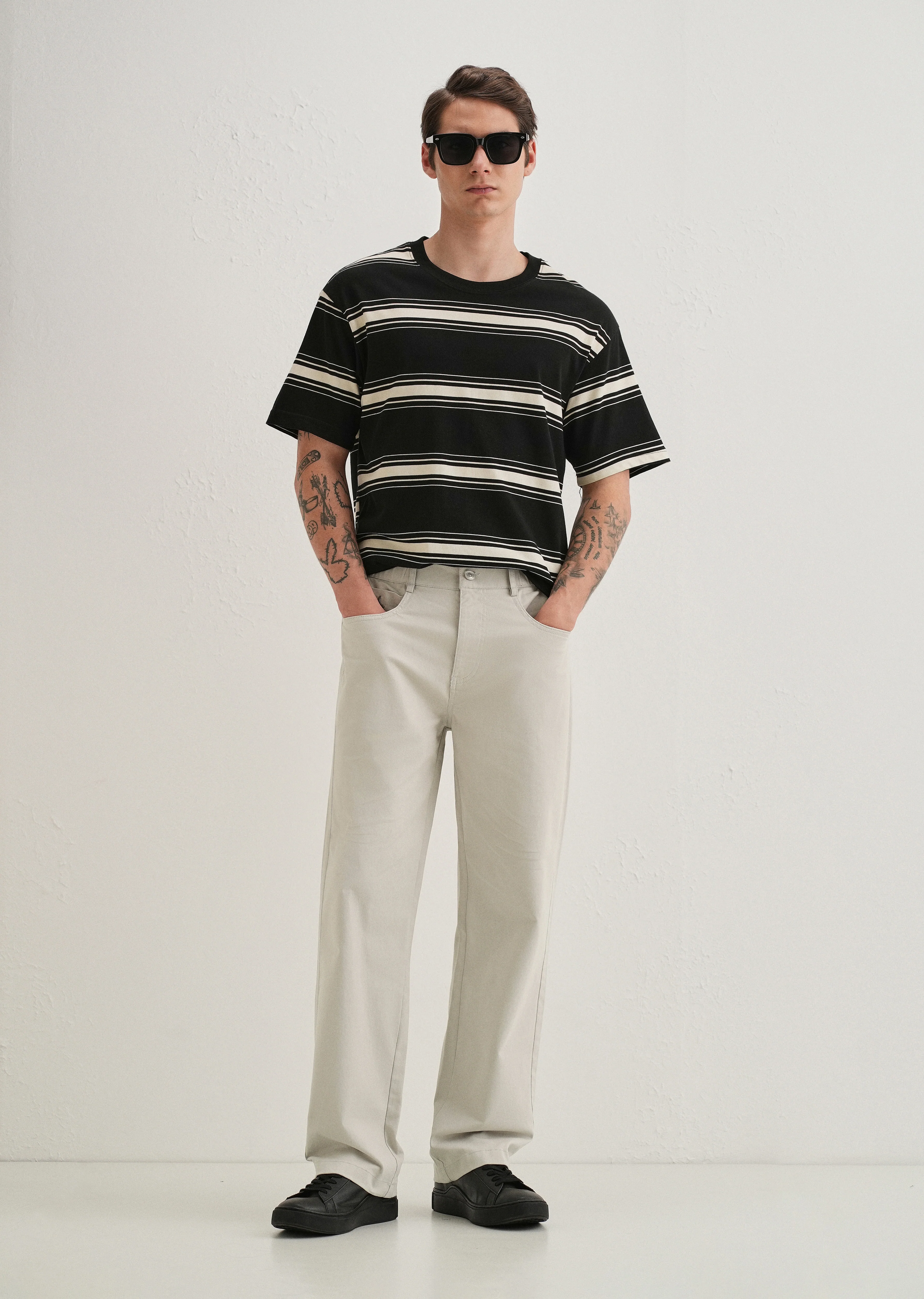 Off-White Semi-Elasticated Cotton Trouser - Image 6