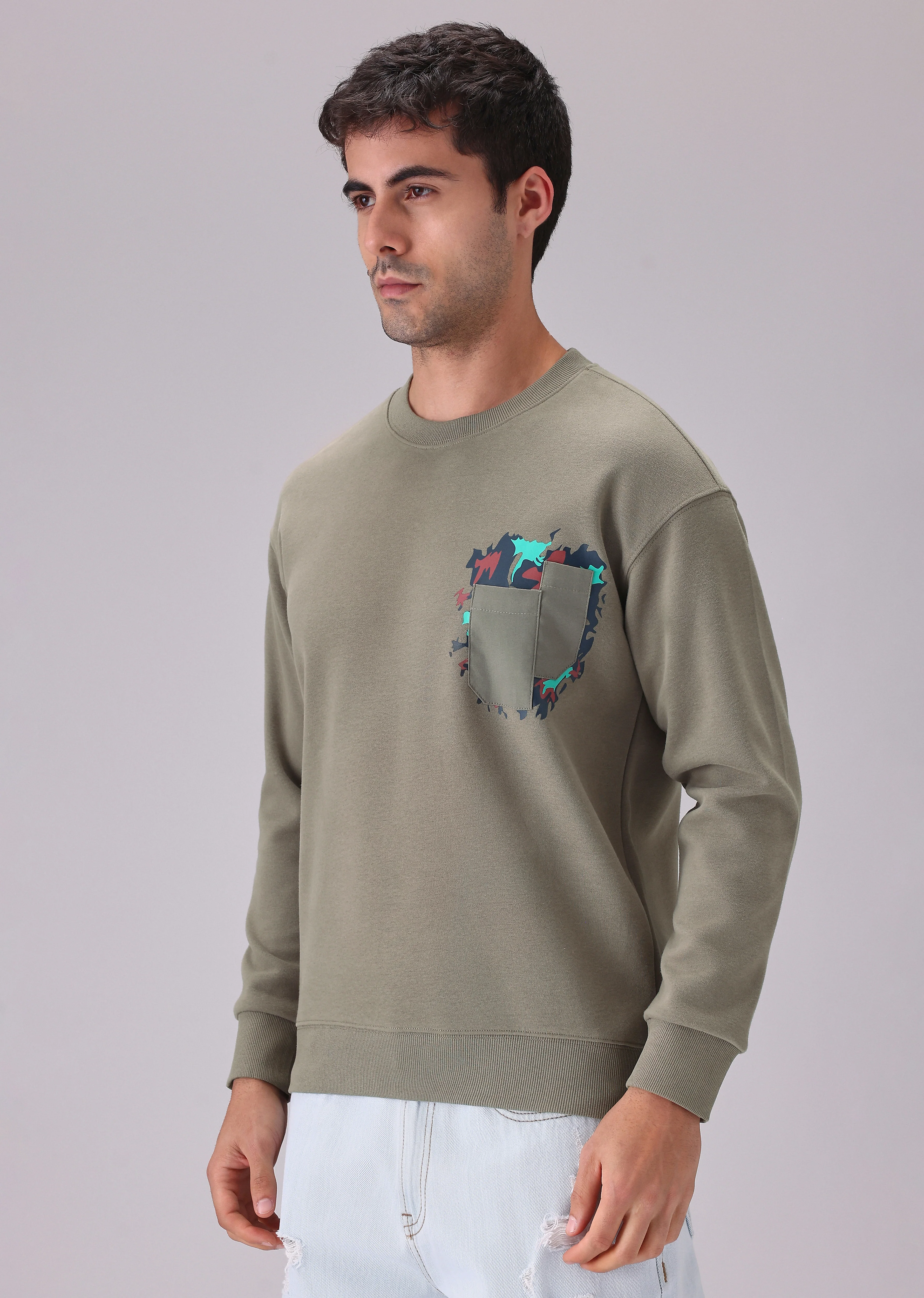 Olive Graphic Pocket Sweatshirt - Image 4