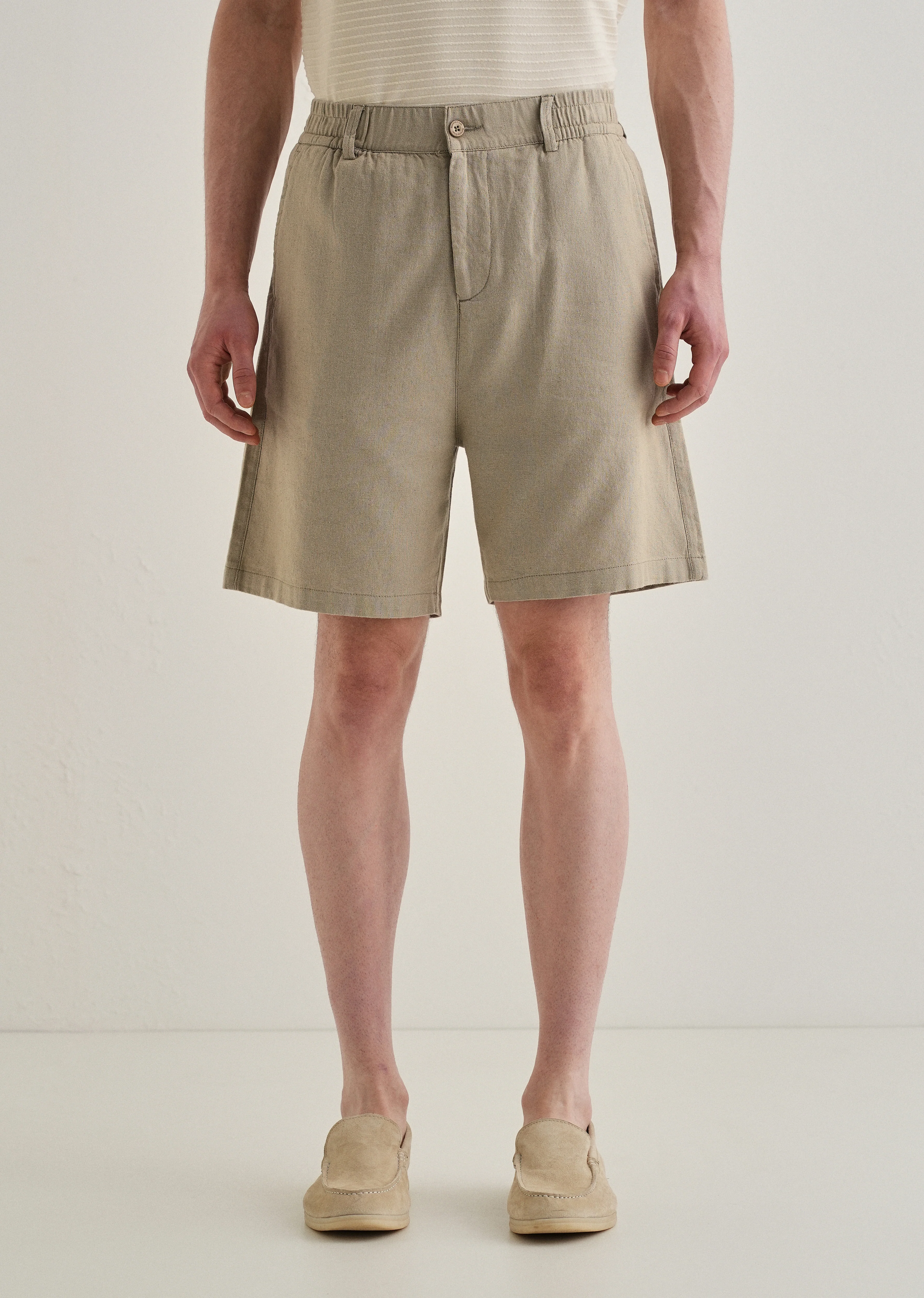 Olive Green Linen Shorts - Image 3