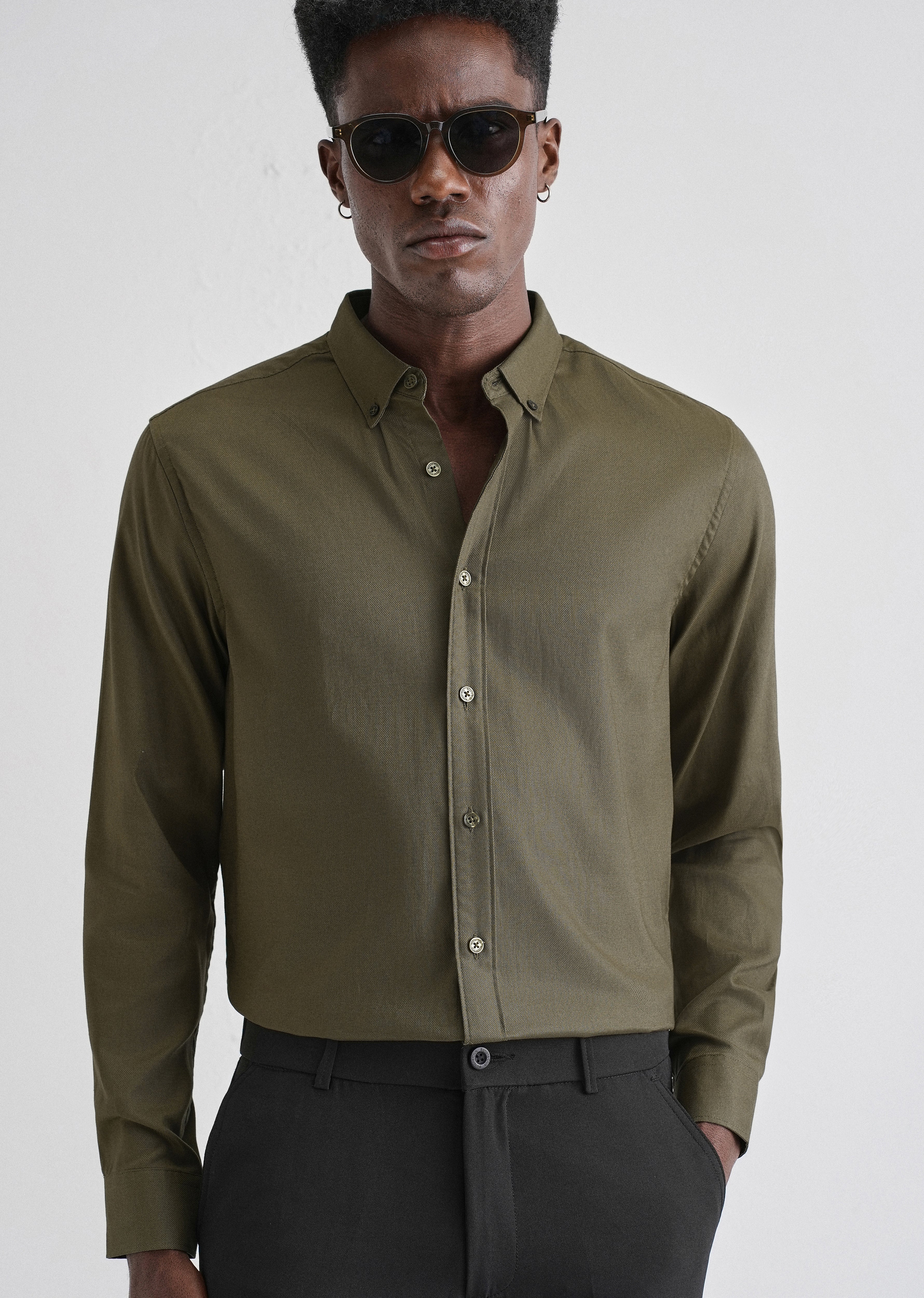 Olive Green Plain Blended Cotton Regular Fit Shirt - Image 7