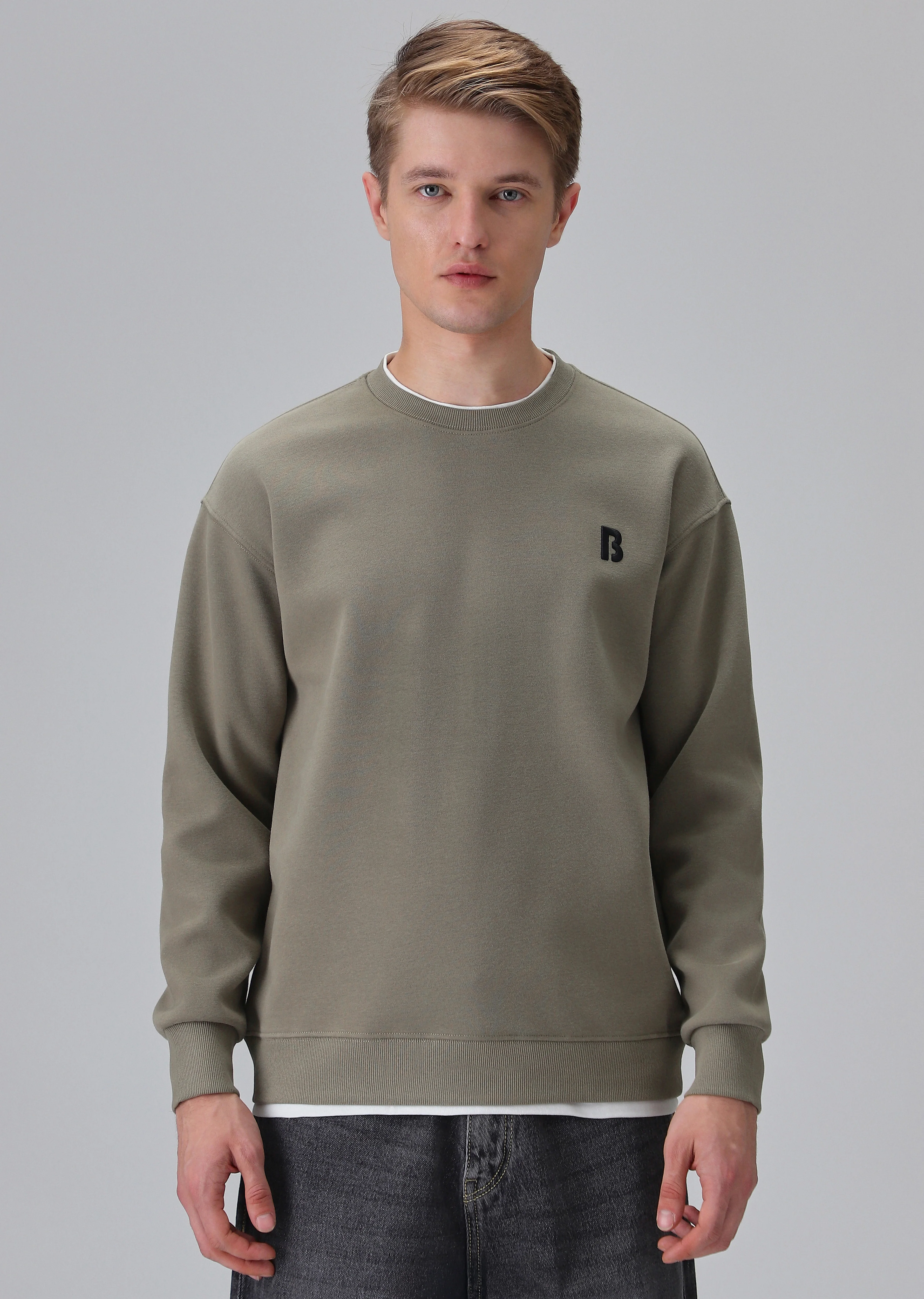 Olive White Contrast Sweatshirt - Image 3