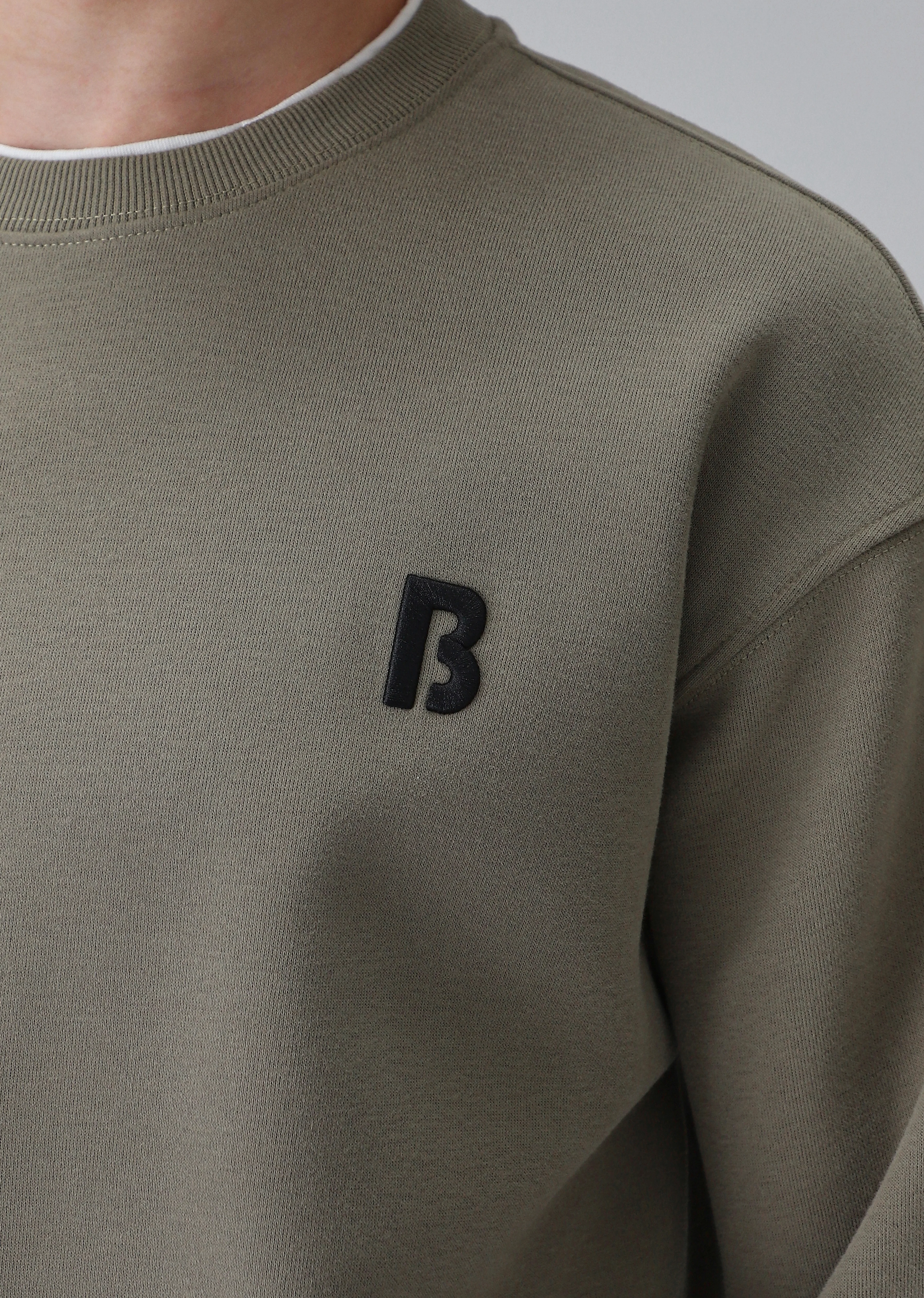 Olive White Contrast Sweatshirt - Image 5