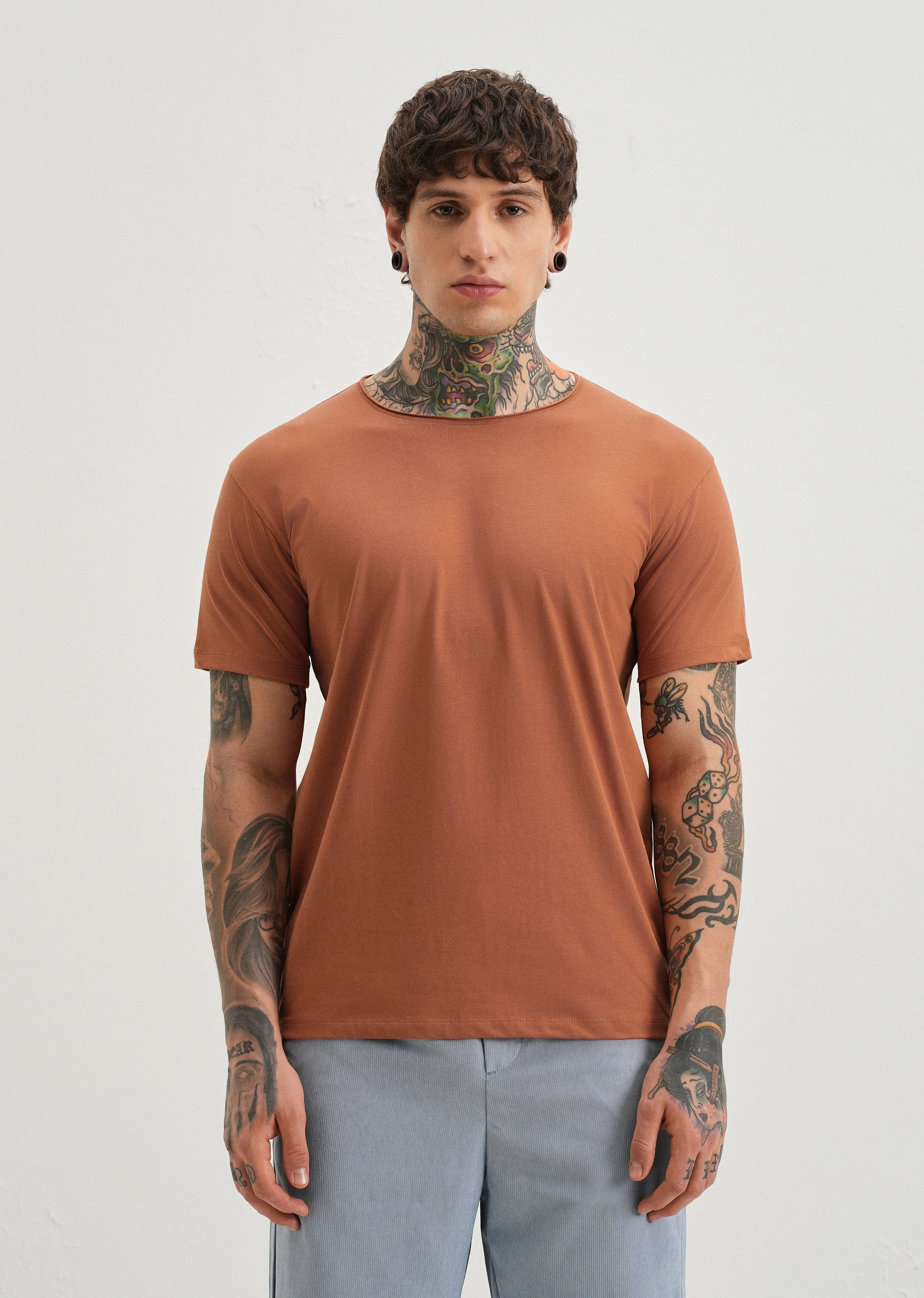 Orange Plain Round Neck T-shirt - Image 3