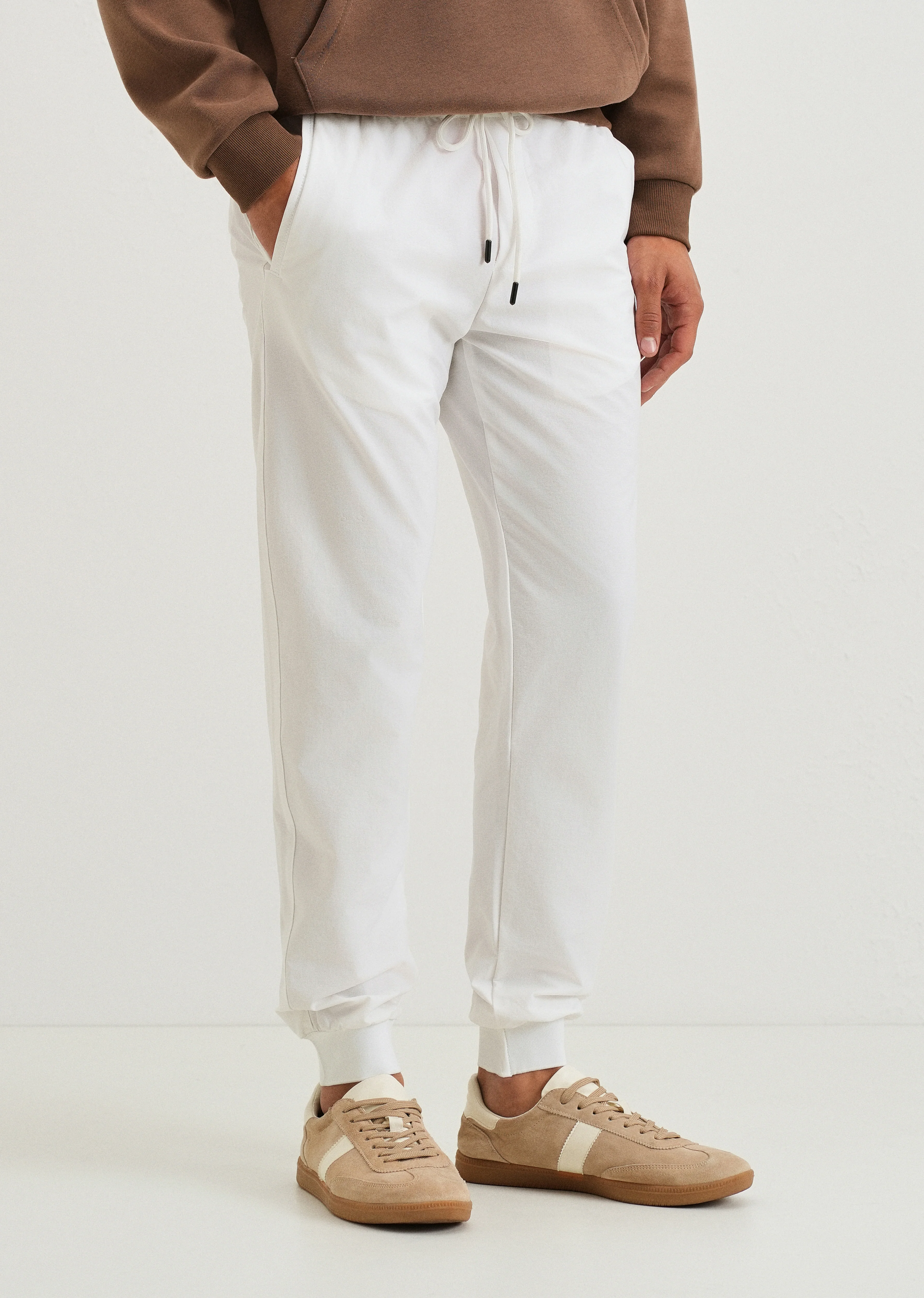 Pacific White Jogger - Image 7