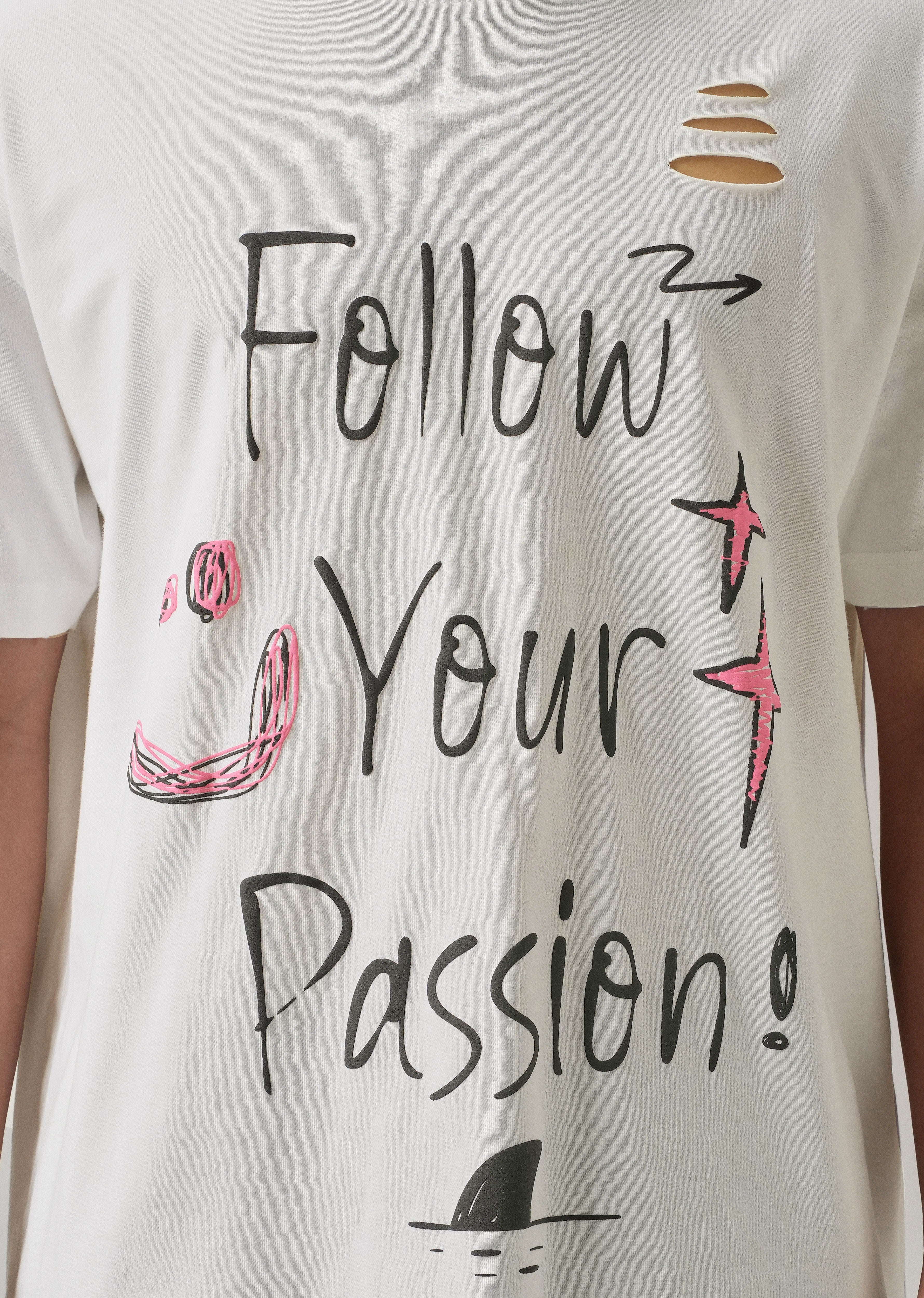 Pearl White Back Printed Oversized T-Shirt - Image 5