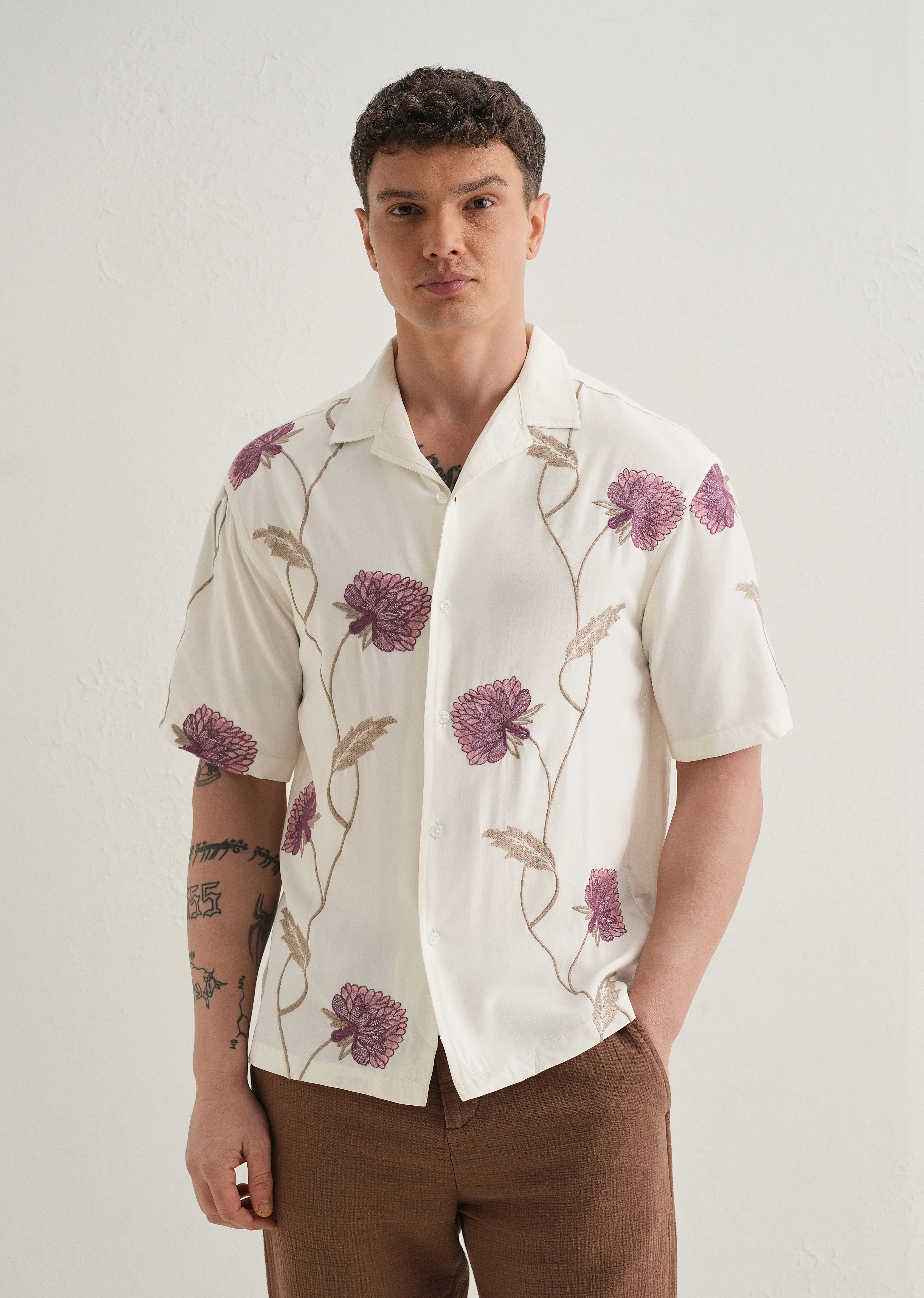 Purple Floral Front Embroidery Shirt - Image 3