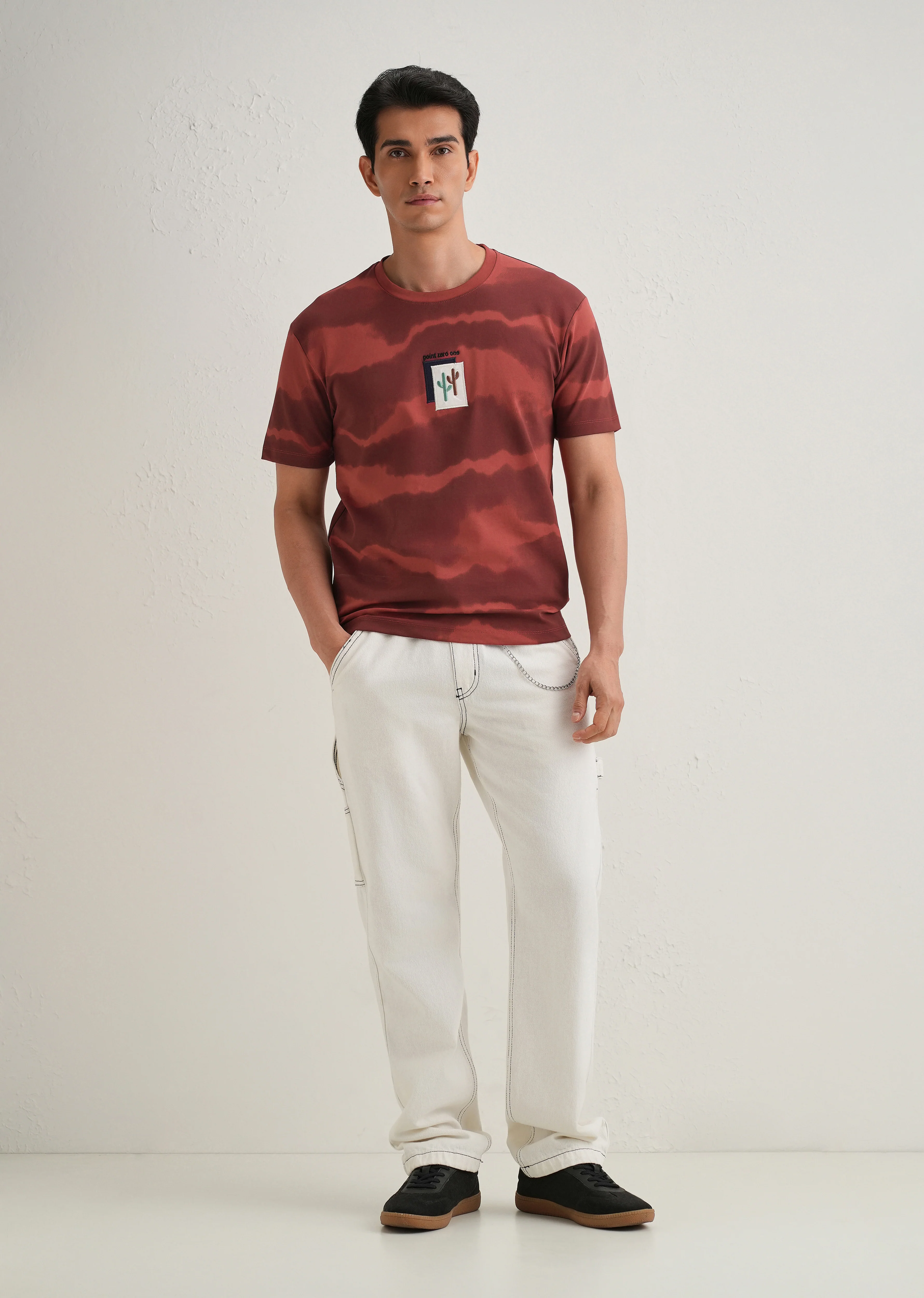 Red Dye Cactus Patch Print T-Shirt - Image 7
