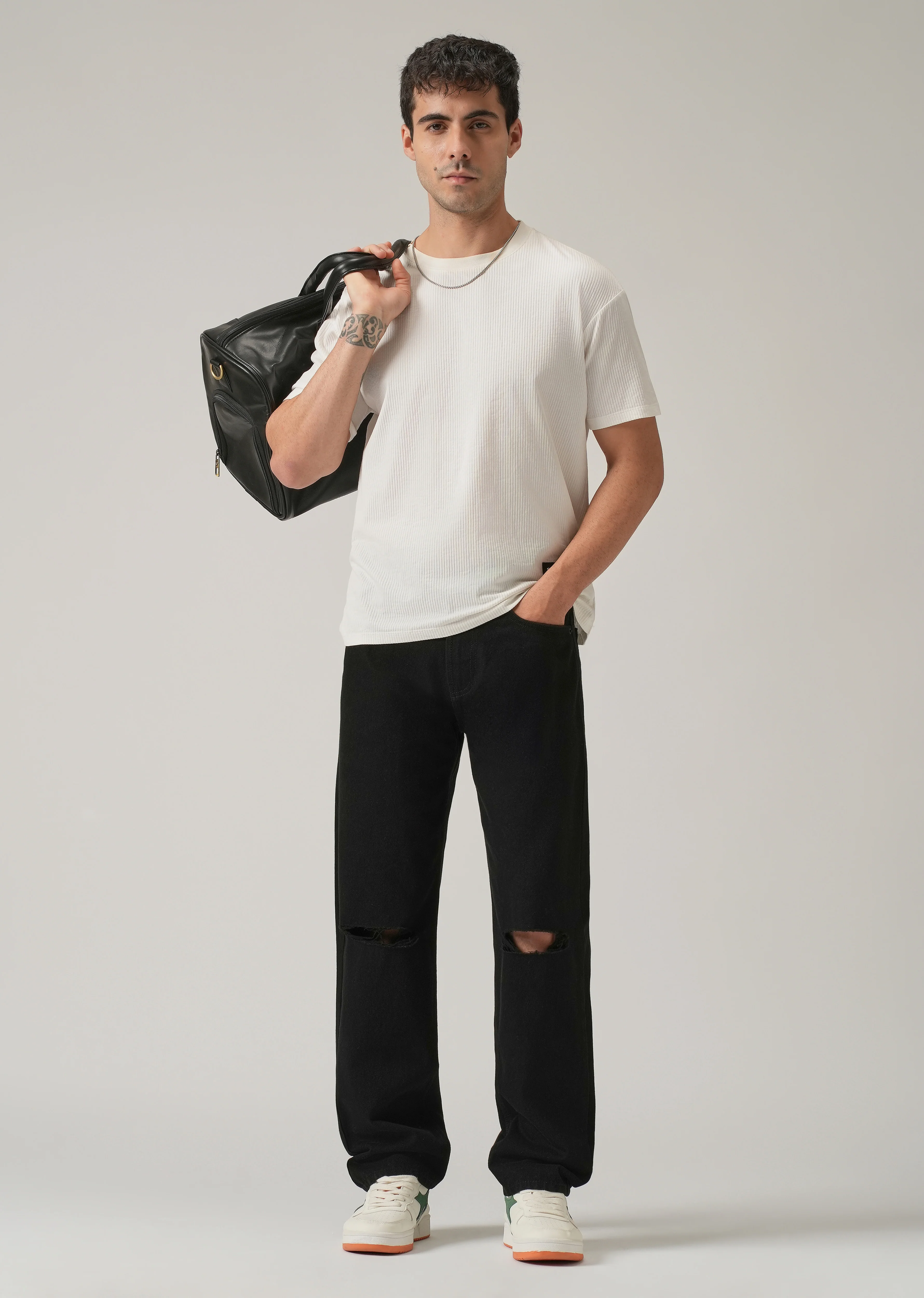 Relaxed Fit Distressed Black Jeans - Image 6