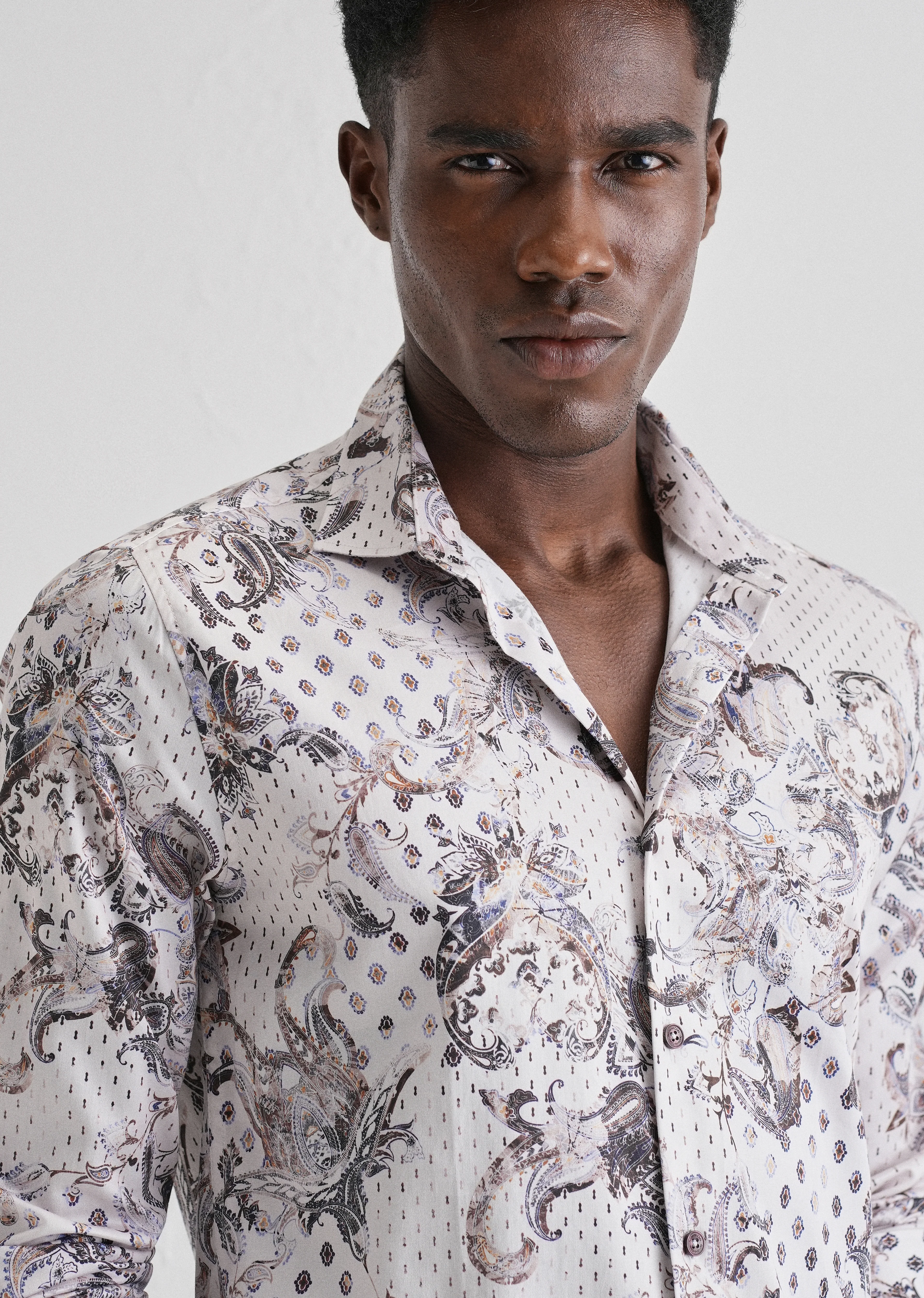 Retro Paisley Printed Shirt - Image 5