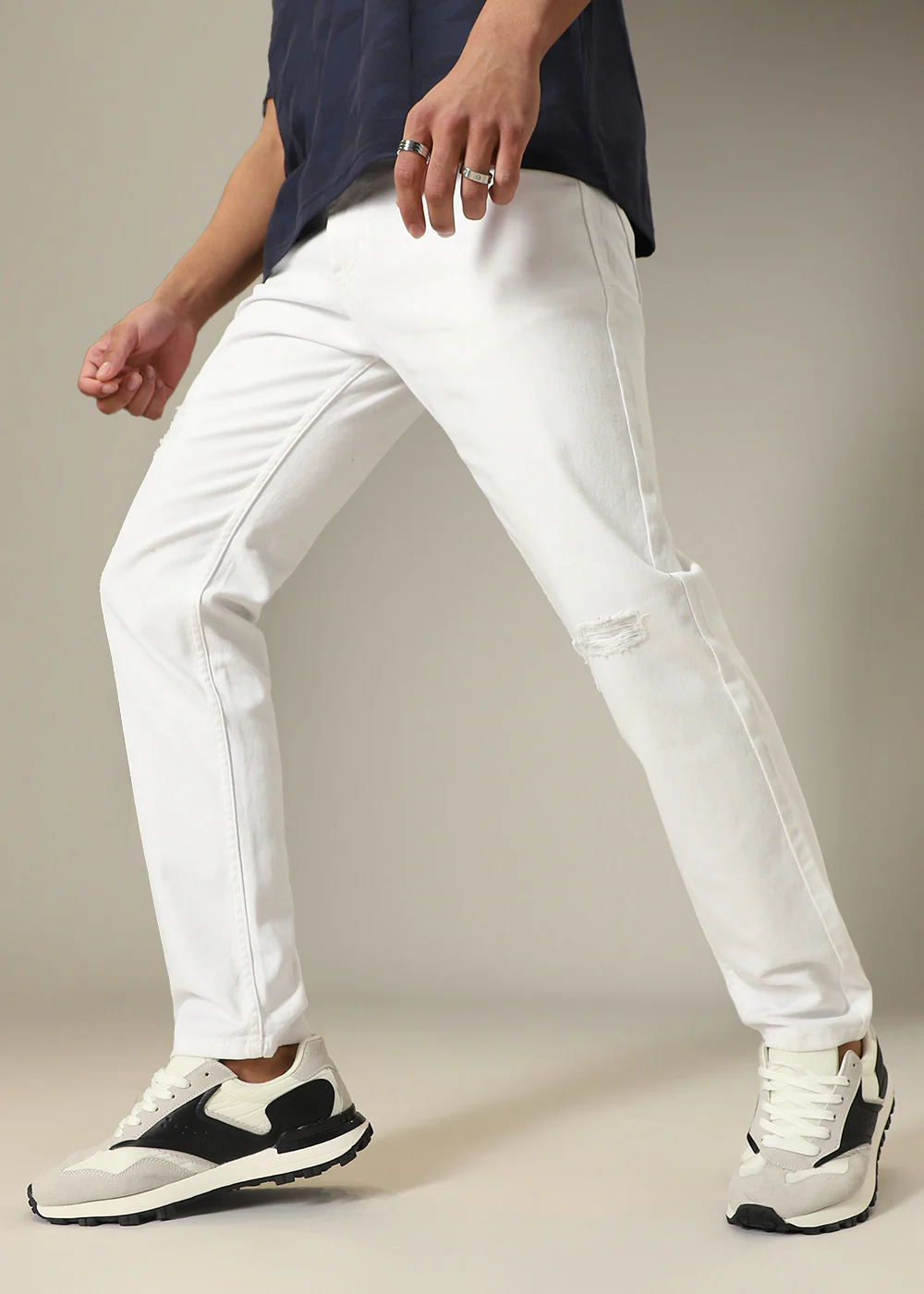 Ripped White Slim fit Jeans - Image 5