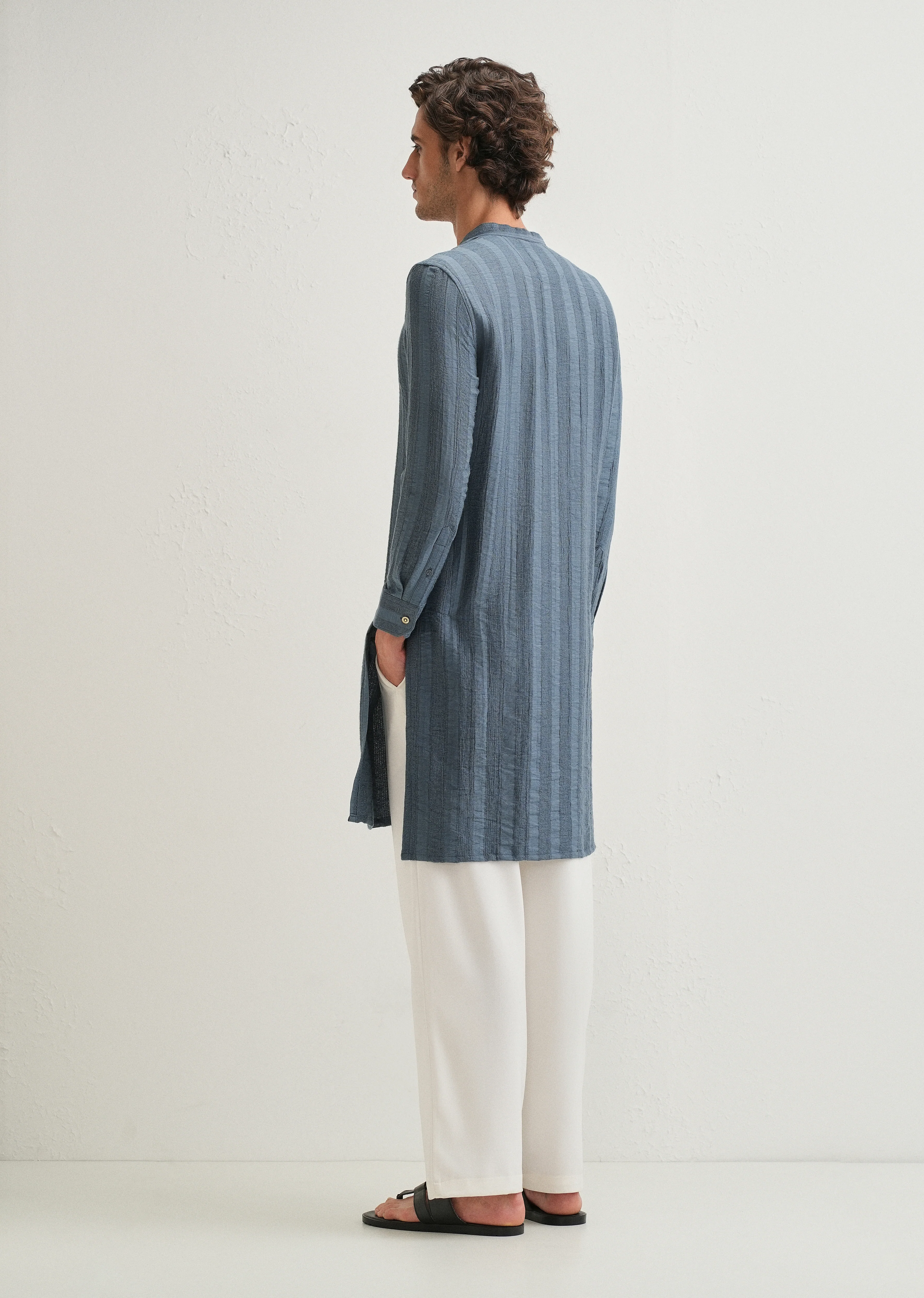 Sapphire Blue Textured Vertical Stripe Kurta - Image 5
