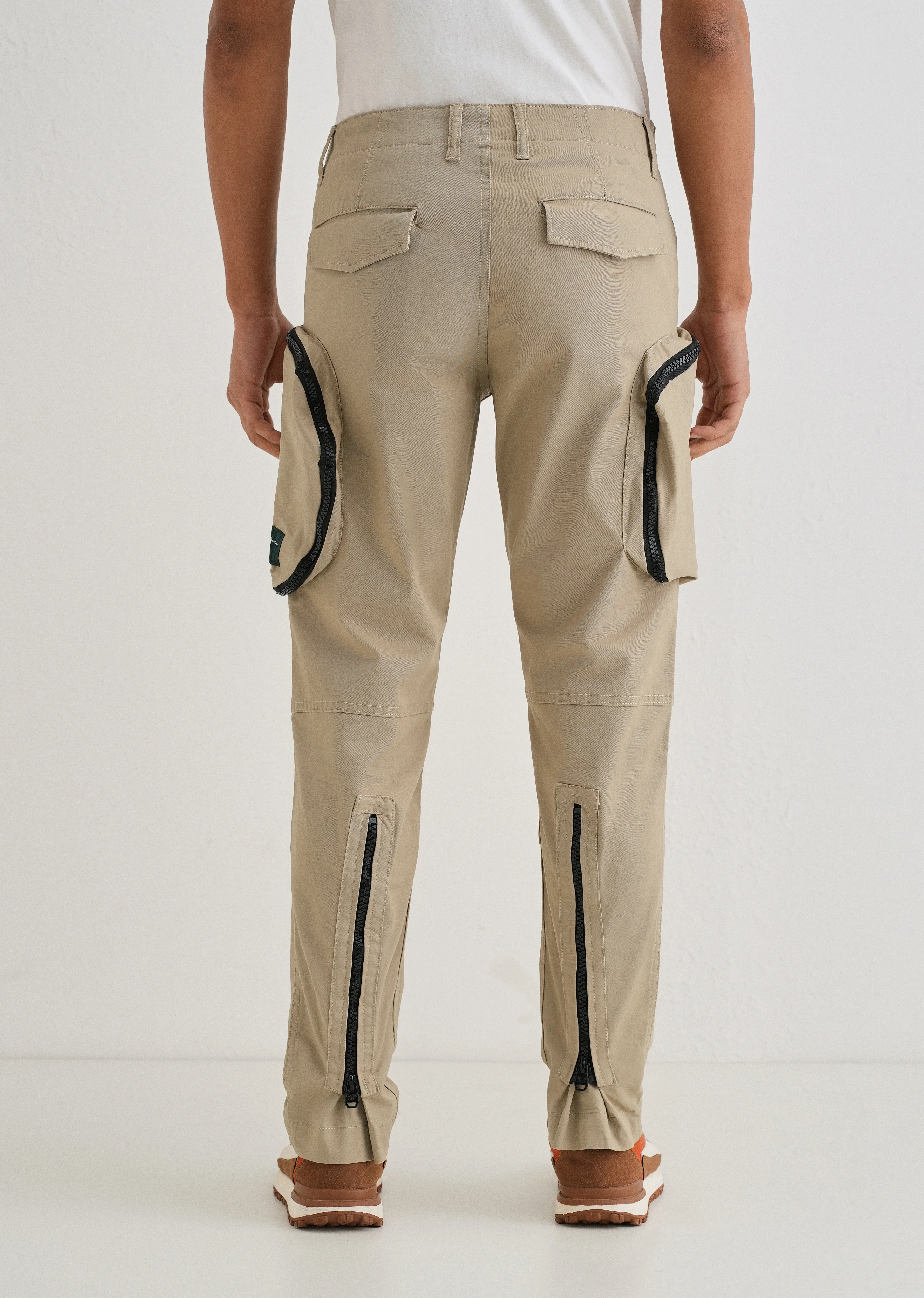 Soft Beige Zipper Cargo Pant - Image 2