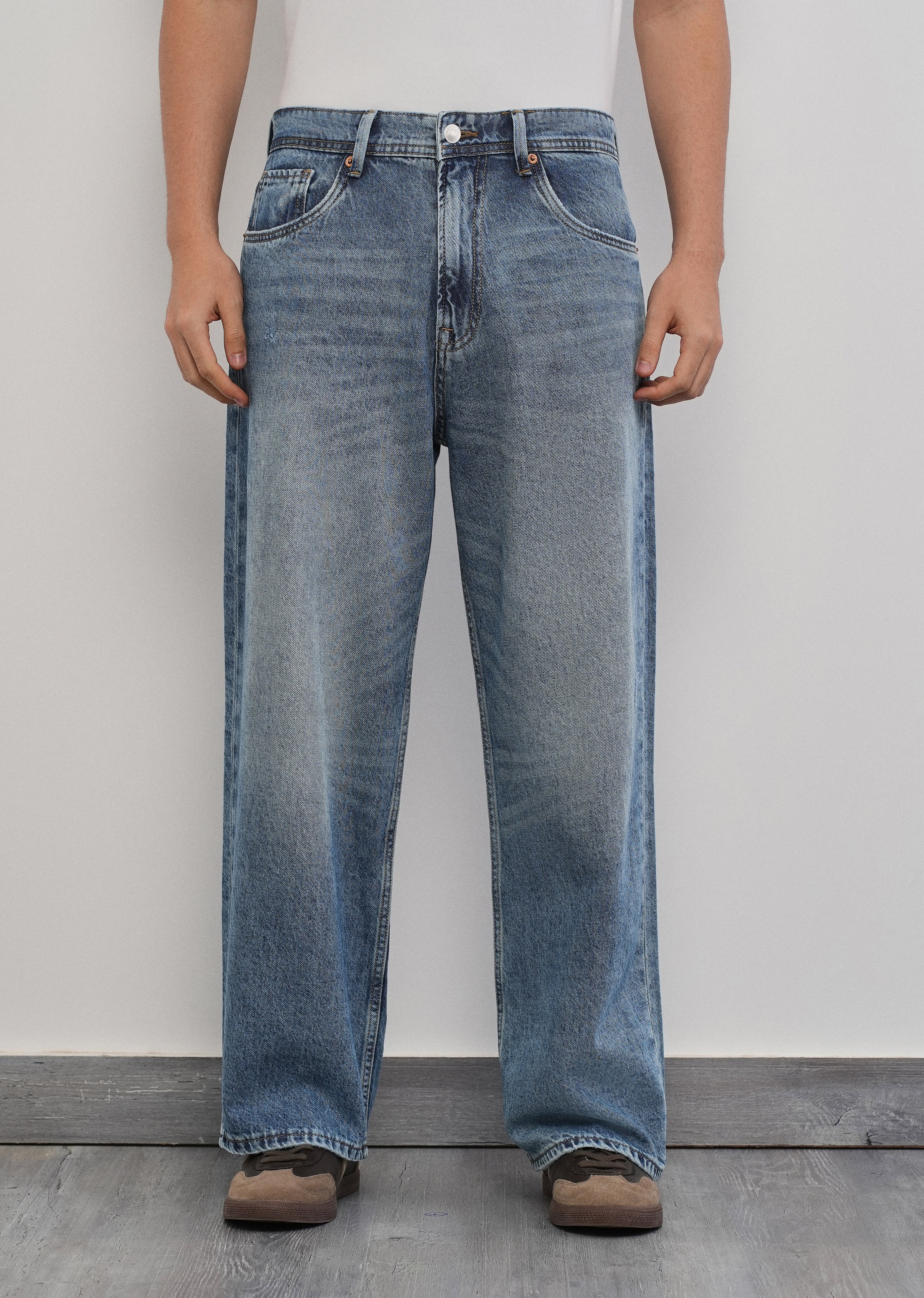 Super Baggy Tinted Blue Jeans - Image 3