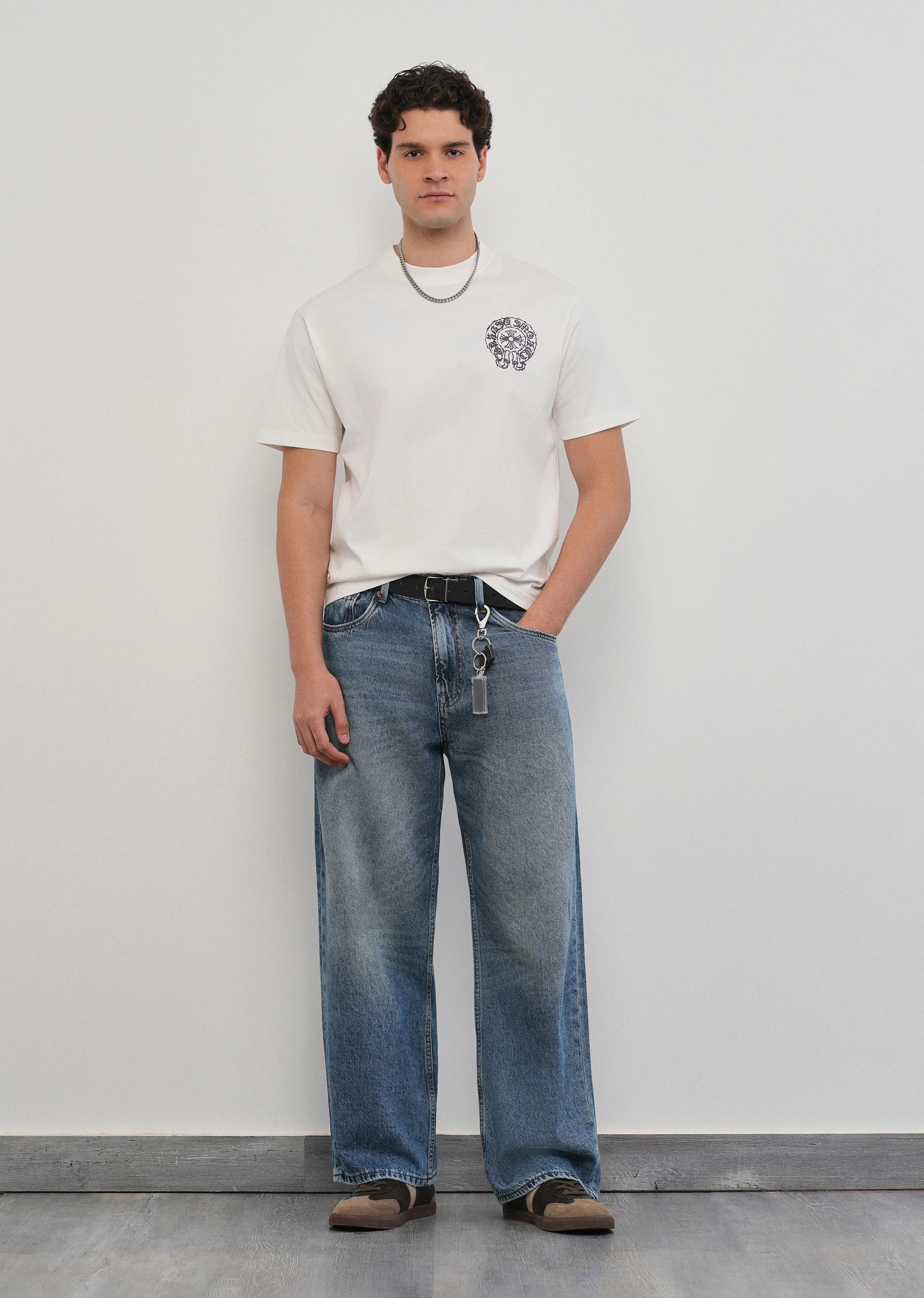 Super Baggy Tinted Blue Jeans - Image 6