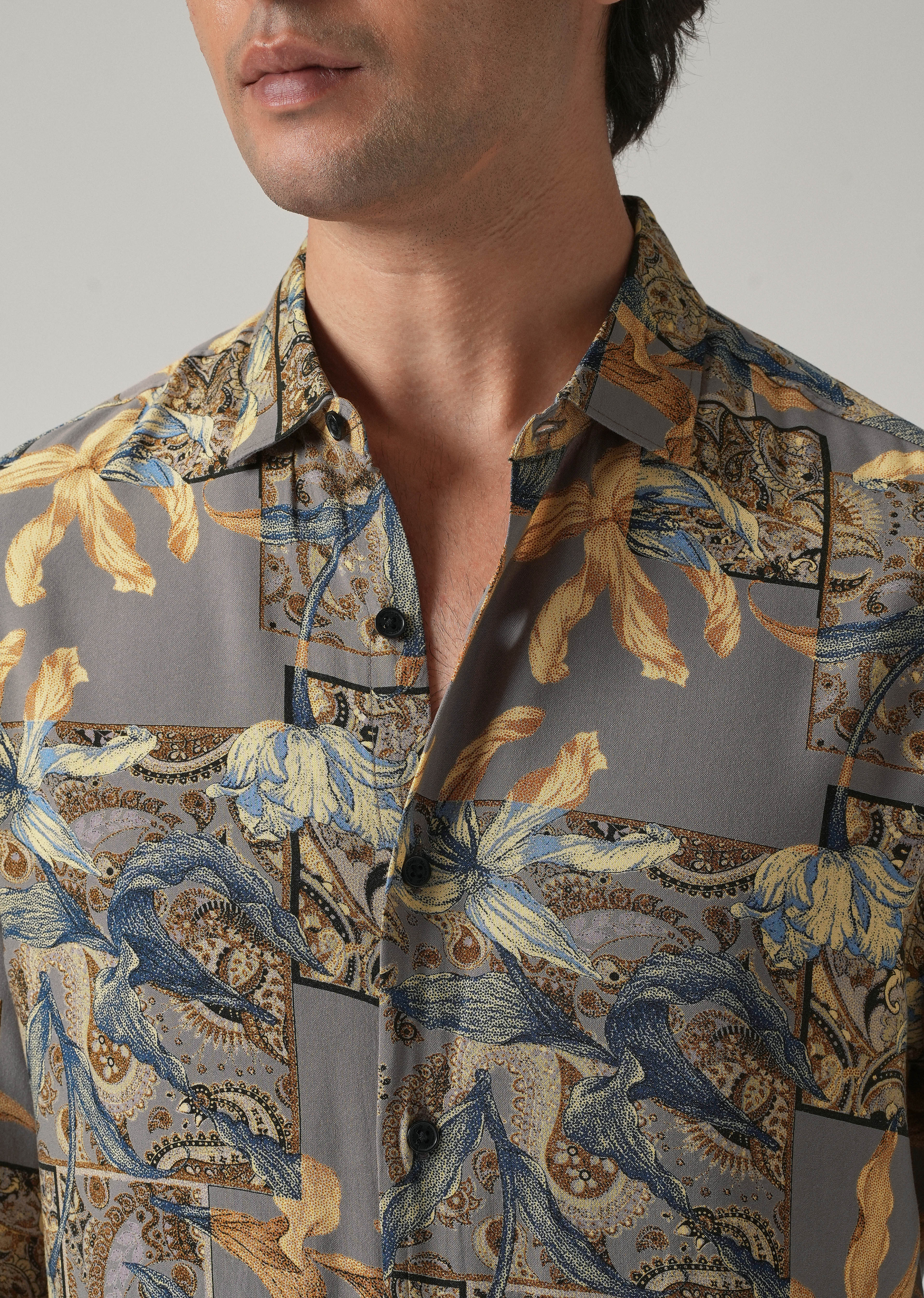 Tan Exotic Lily Print Feather Shirt - Image 5